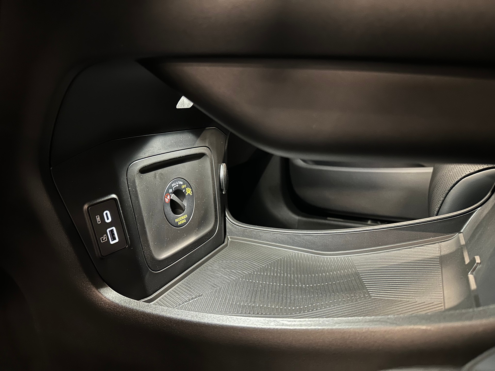 OMODA 9 PHEV SHS Exclusive AWD-image-32