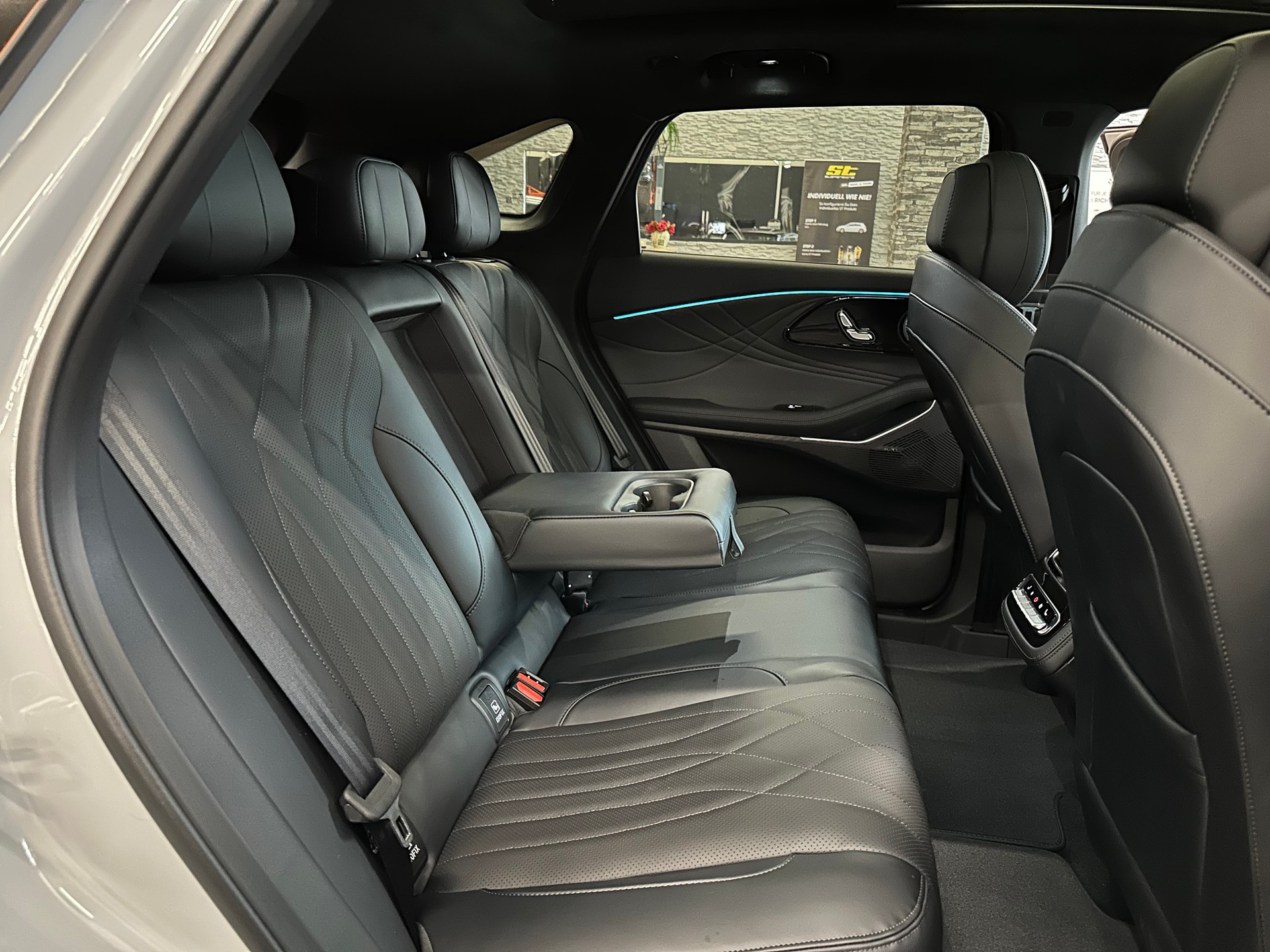 OMODA 9 PHEV SHS Exclusive AWD-image-26