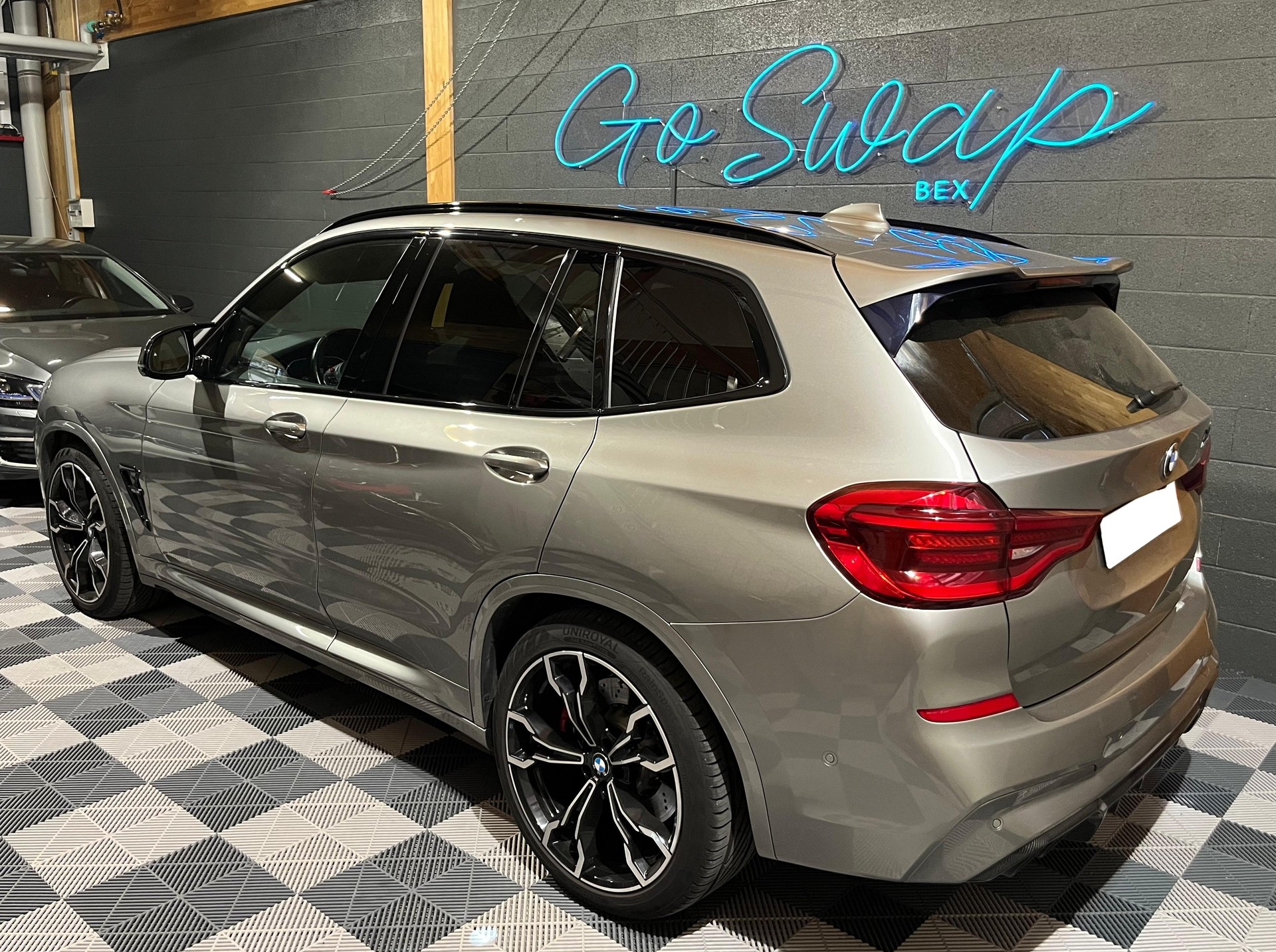 BMW X3 xDrive M Competition Steptronic-showroom-element-3