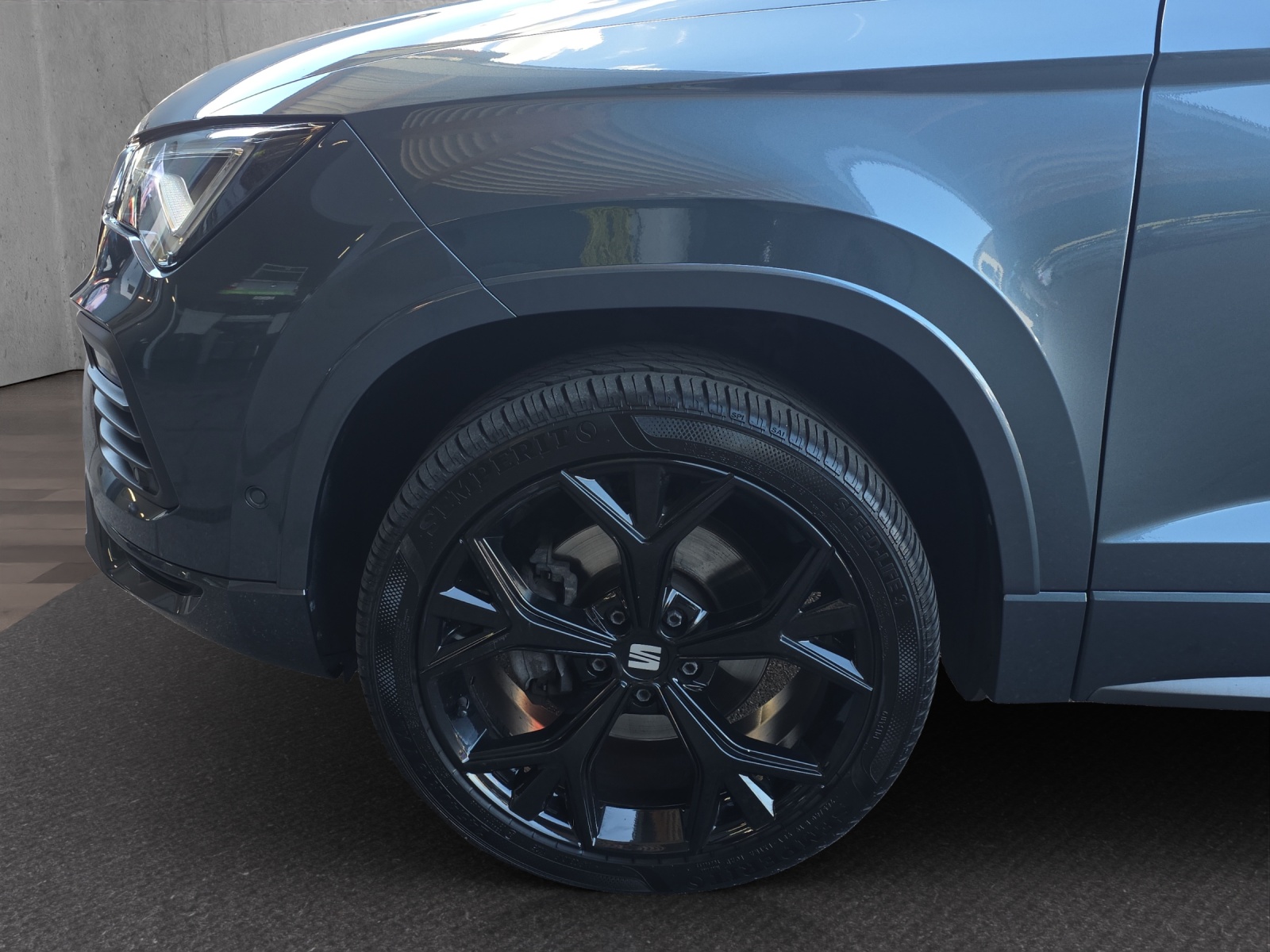 SEAT Ateca 2.0 TSI Hola FR 4Drive DSG-image-14