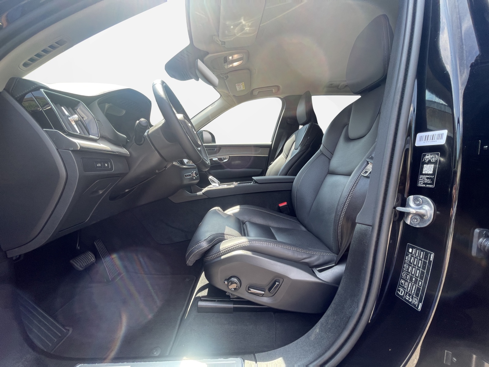VOLVO XC90 2.0 T8 TE Plus Dark eAWD-image-9