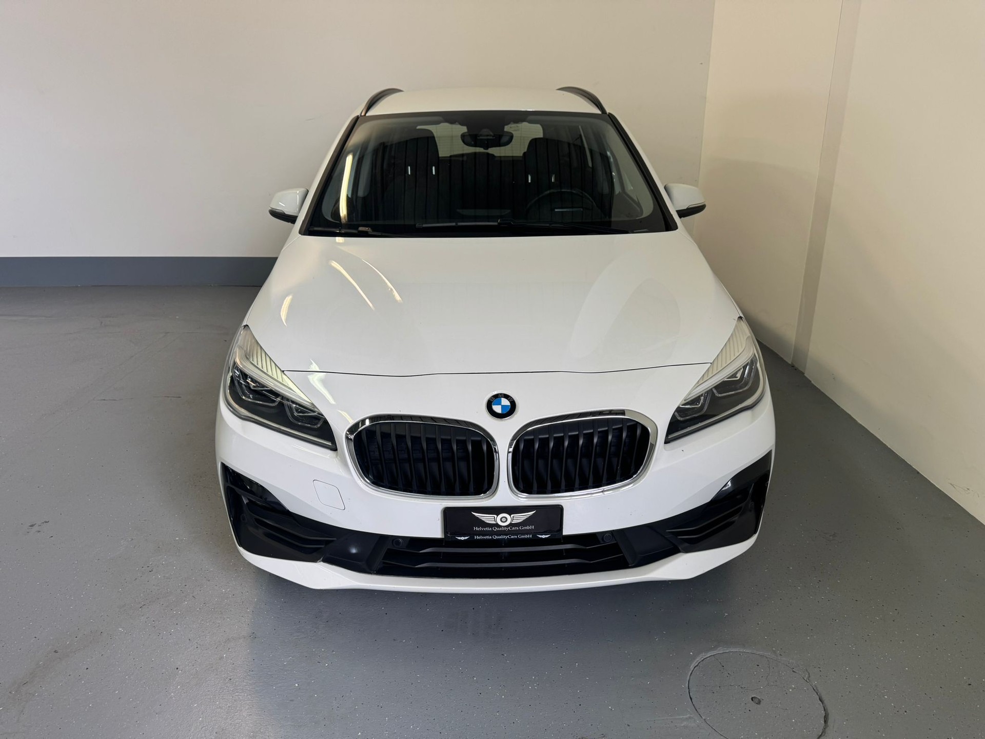 BMW 218d xDrive Gran Tourer Steptronic-showroom-element-3