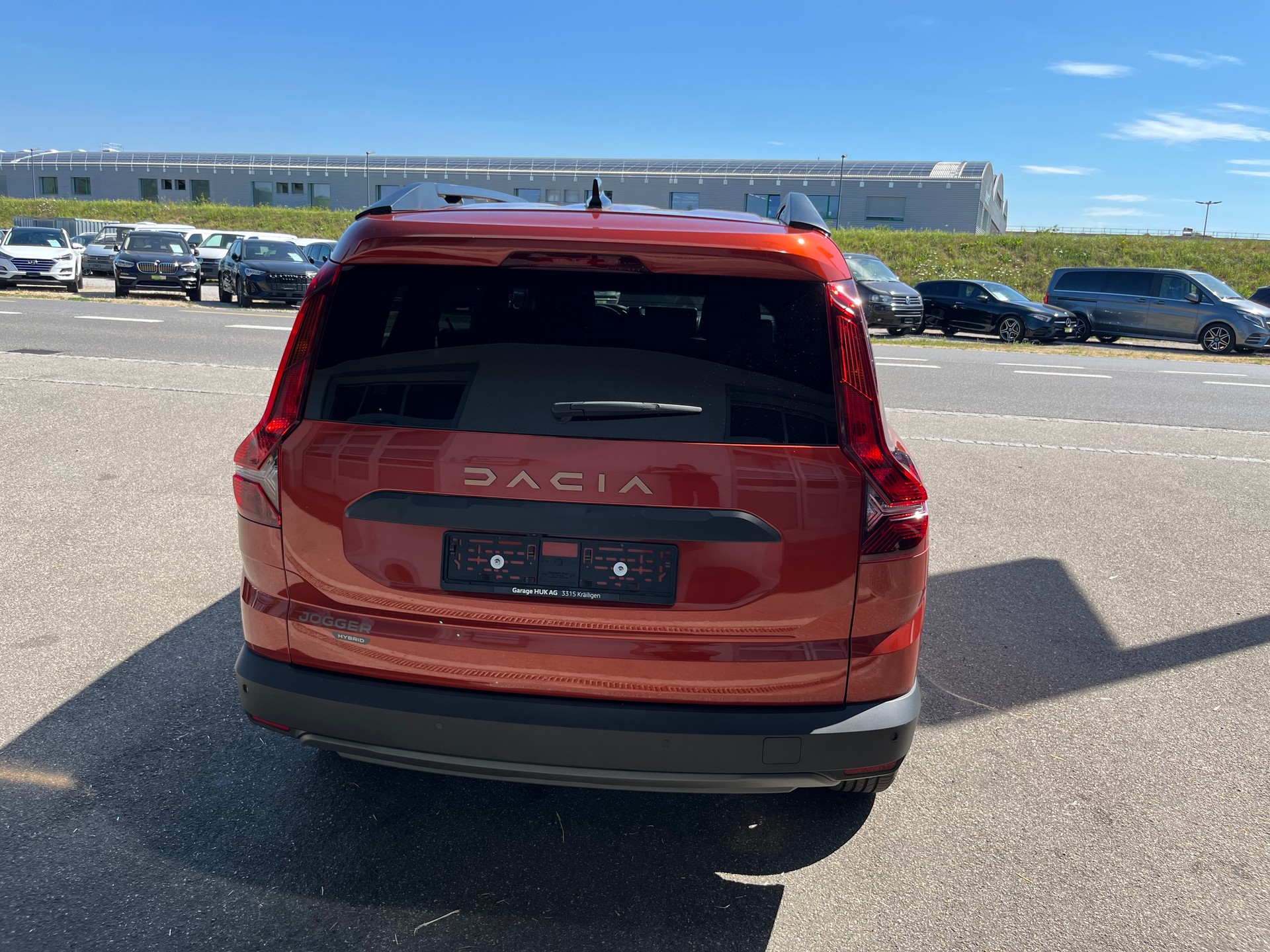 DACIA Jogger HEV 140 Extreme+++FORTLAUFENDE NEUWAGENGARANTIE+++-showroom-element-2