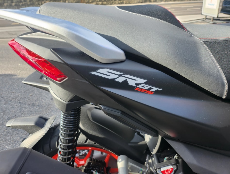 APRILIA SR 125 GT ABS-image-3