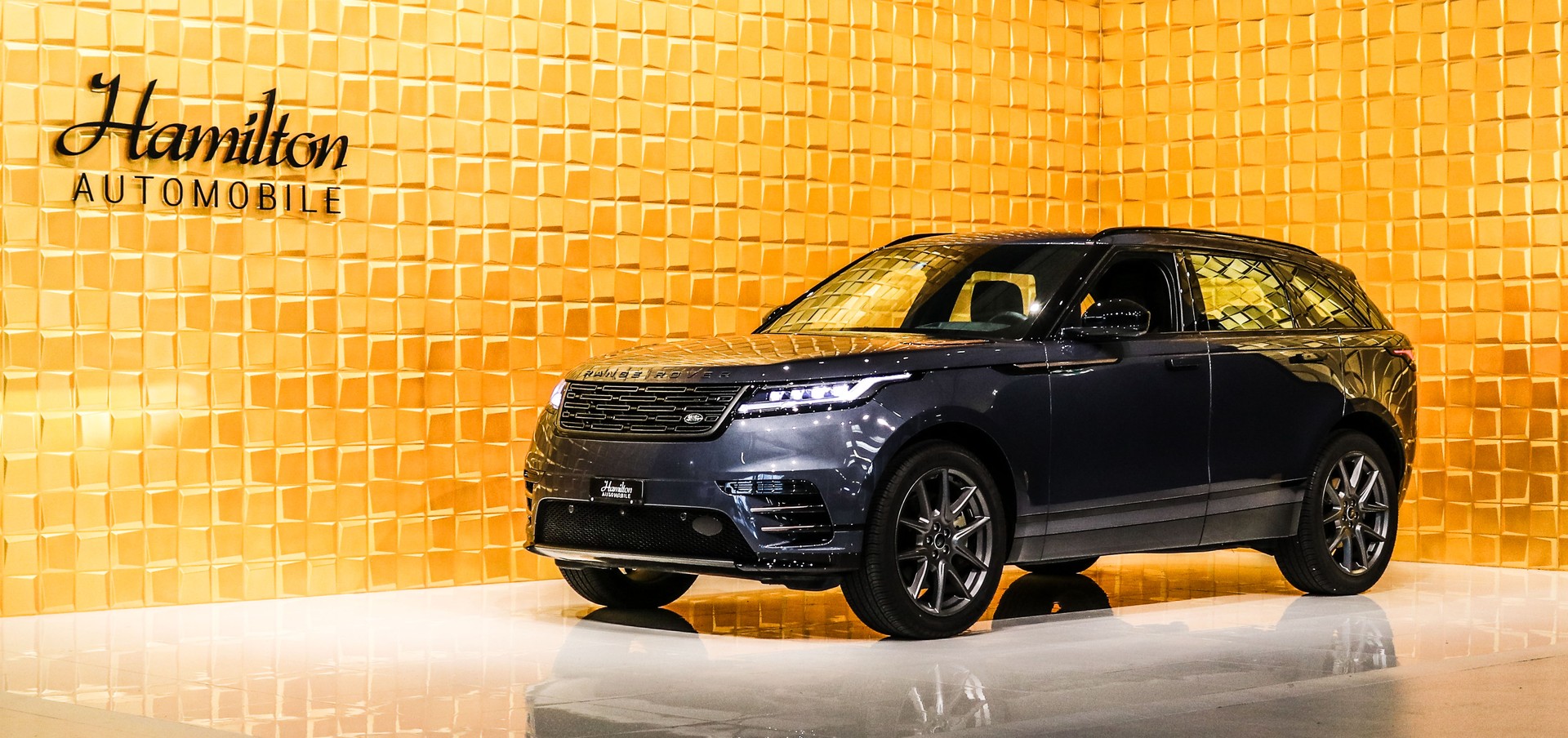 LAND ROVER Range Rover Velar D300 I6 MHEV HSE Dynamic-showroom-element-1