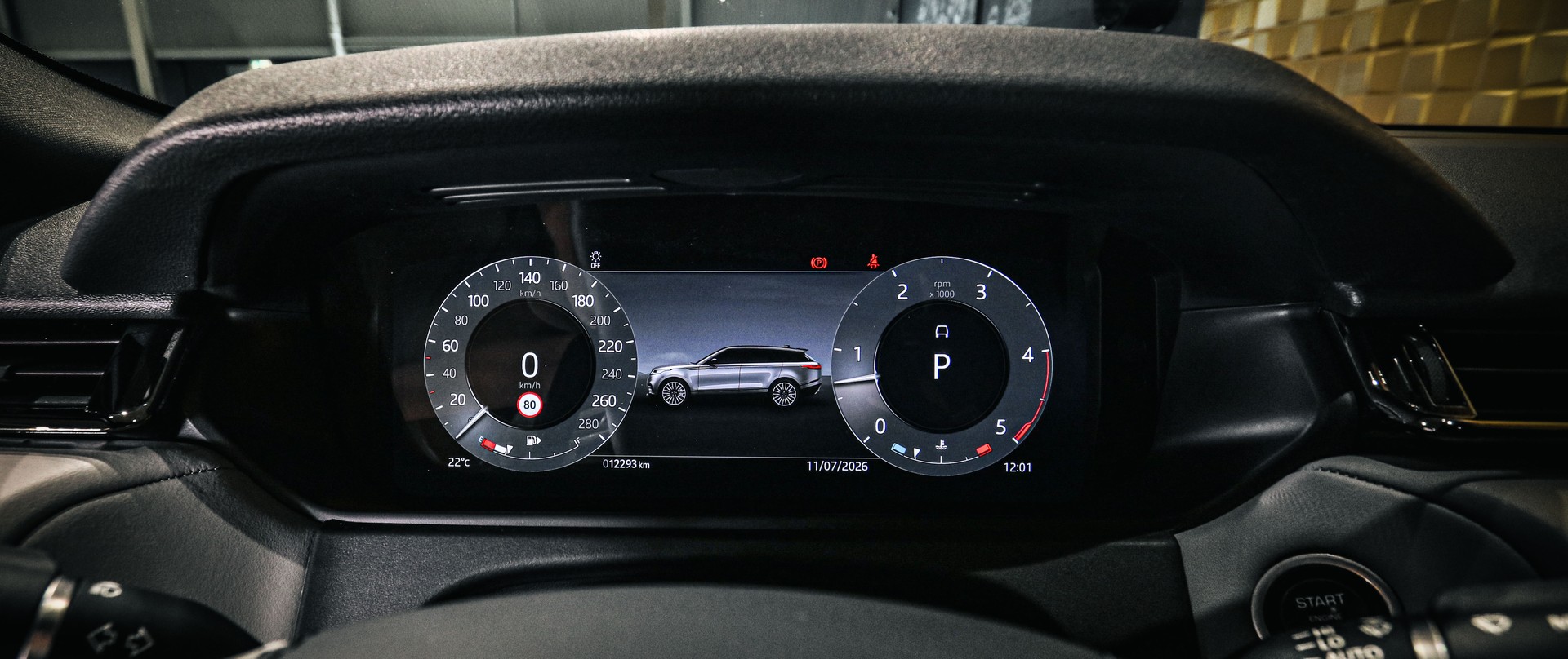 LAND ROVER Range Rover Velar D300 I6 MHEV HSE Dynamic-image-13