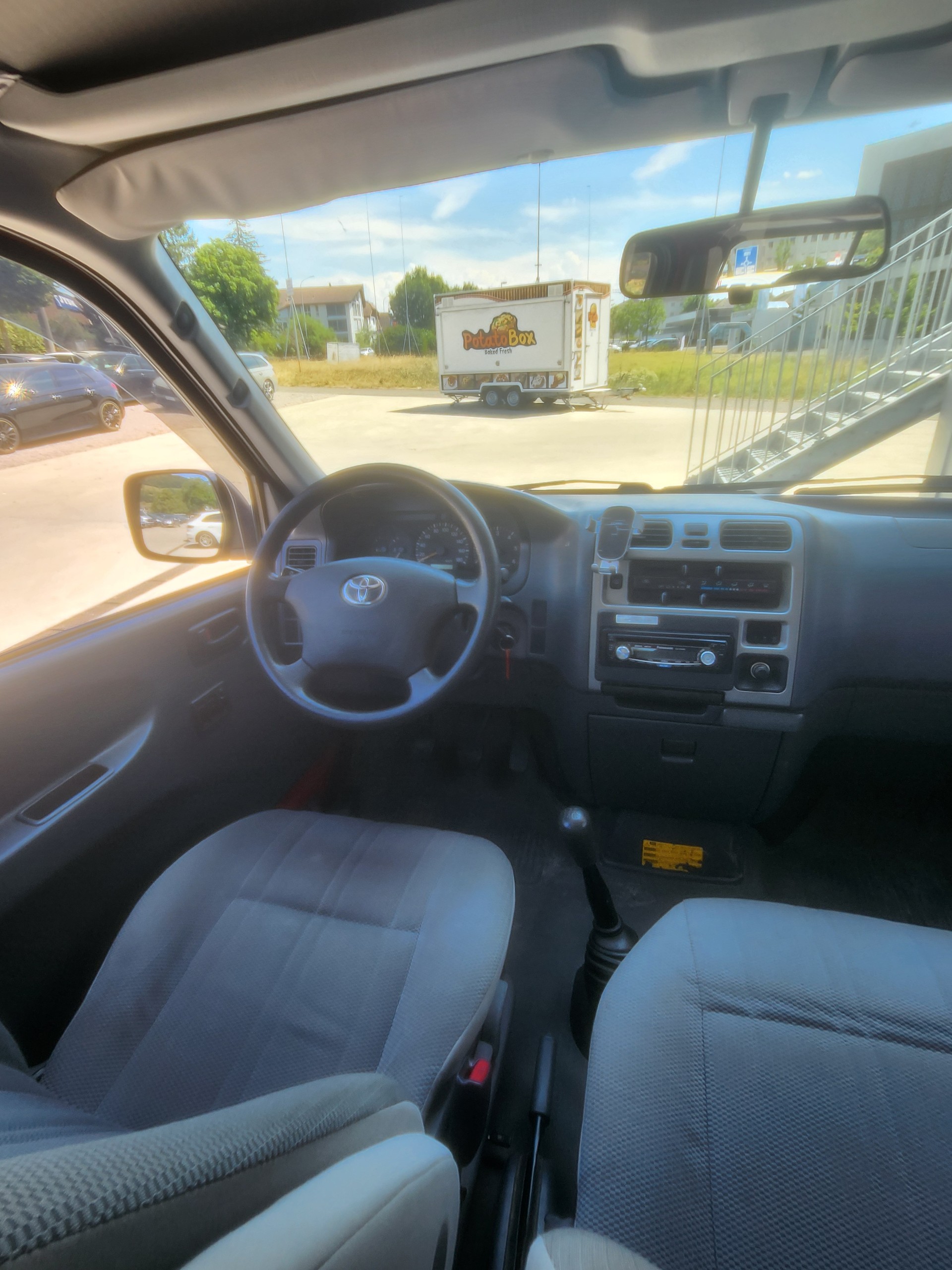 TOYOTA Hiace D-4D Kombi LWB langversion-image-10