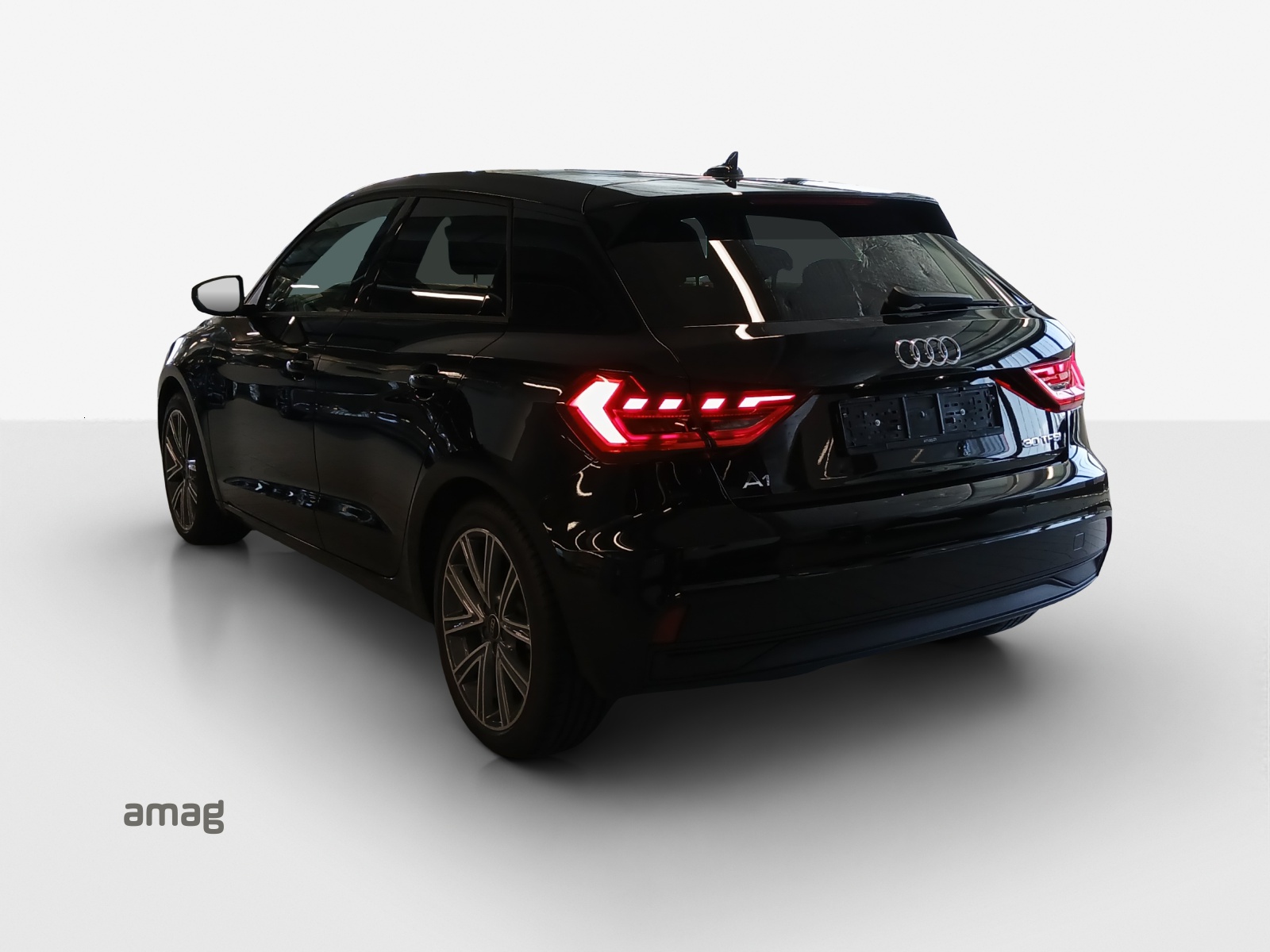 AUDI A1 Sportback 30 TFSI S-tronic-showroom-element-2