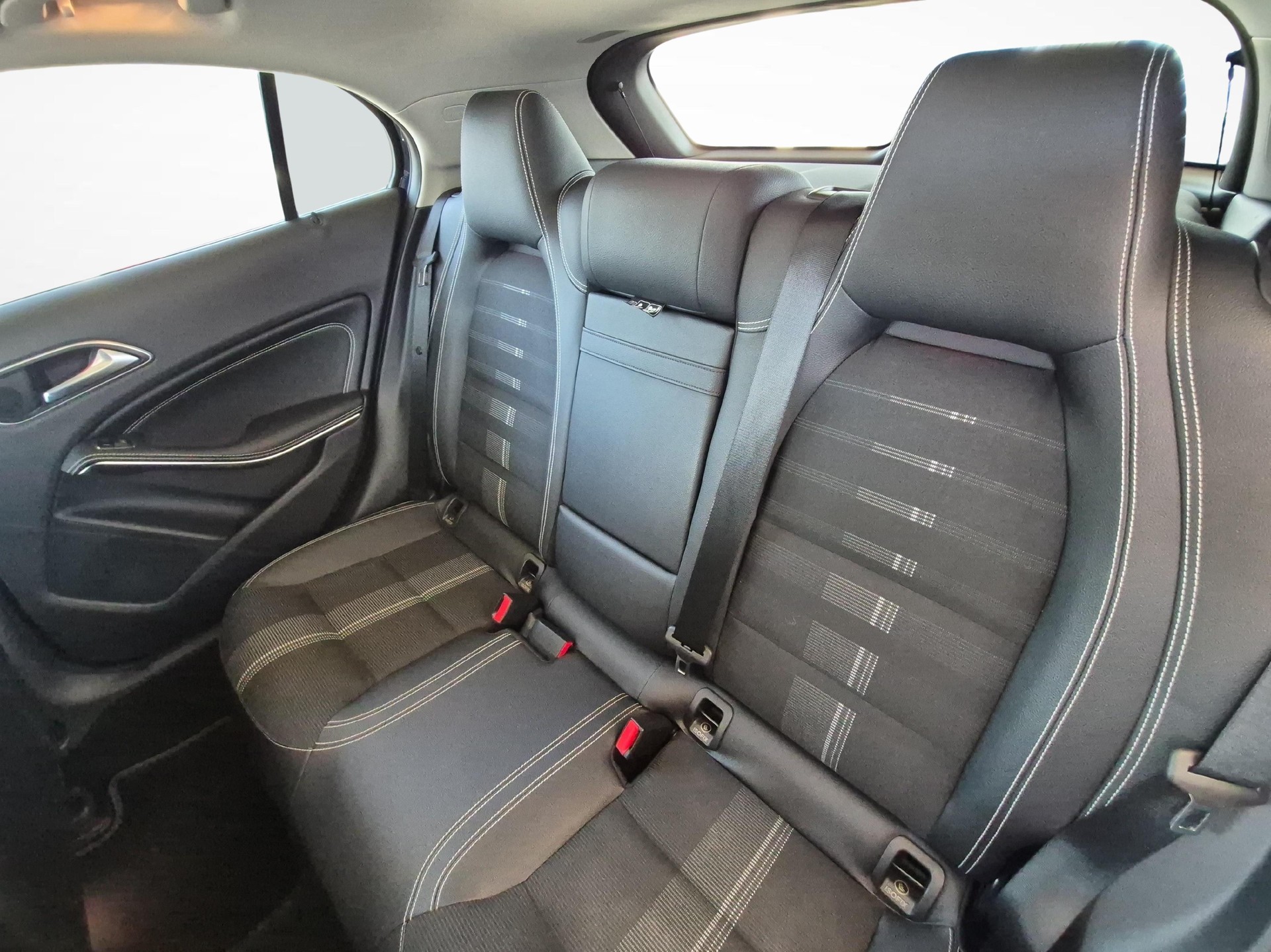 MERCEDES-BENZ GLA 200 Urban / ab 3,99% Leasing bei Abschluss einer Protect Autoversicherung-image-10