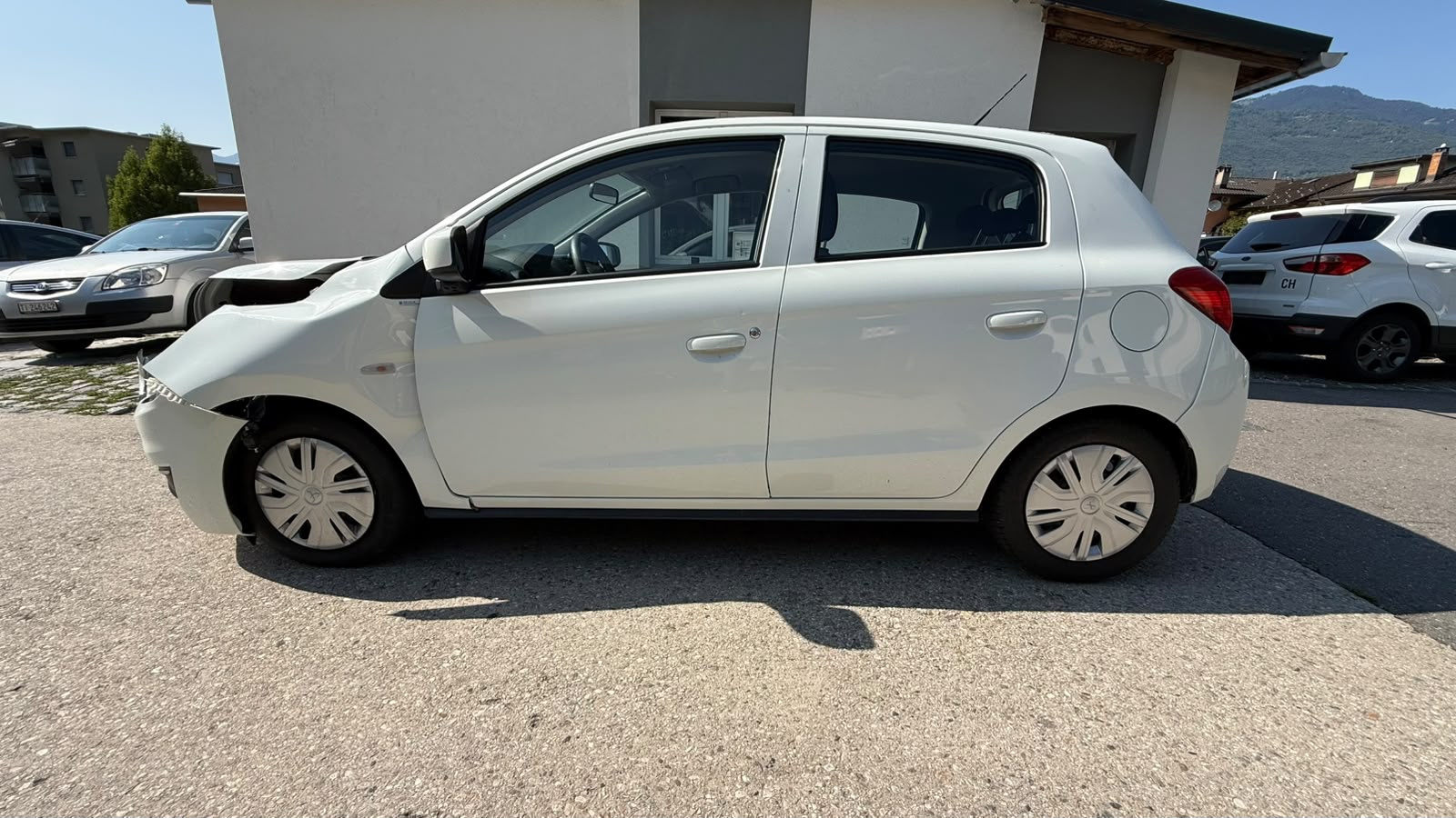 MITSUBISHI Space Star 1.0 Entry-image-4