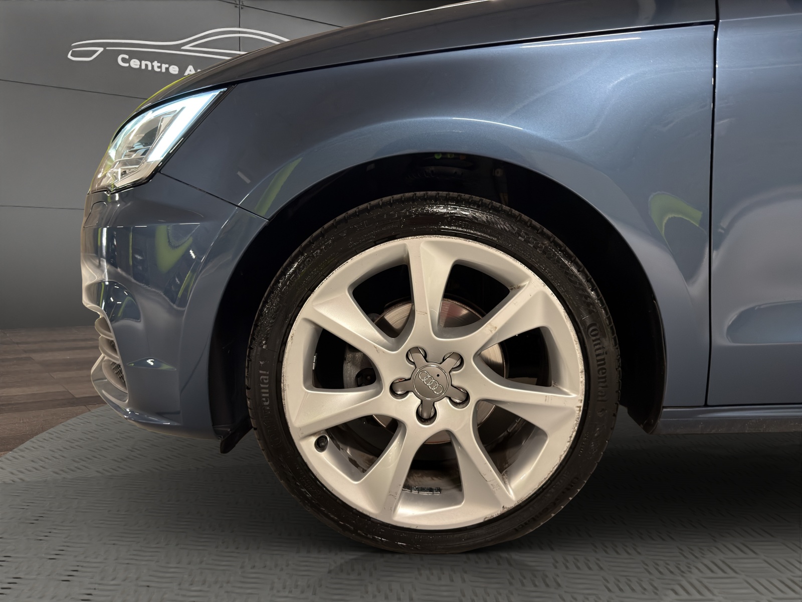 AUDI A1 Sportback 1.0 TFSI S-tronic-showroom-element-3
