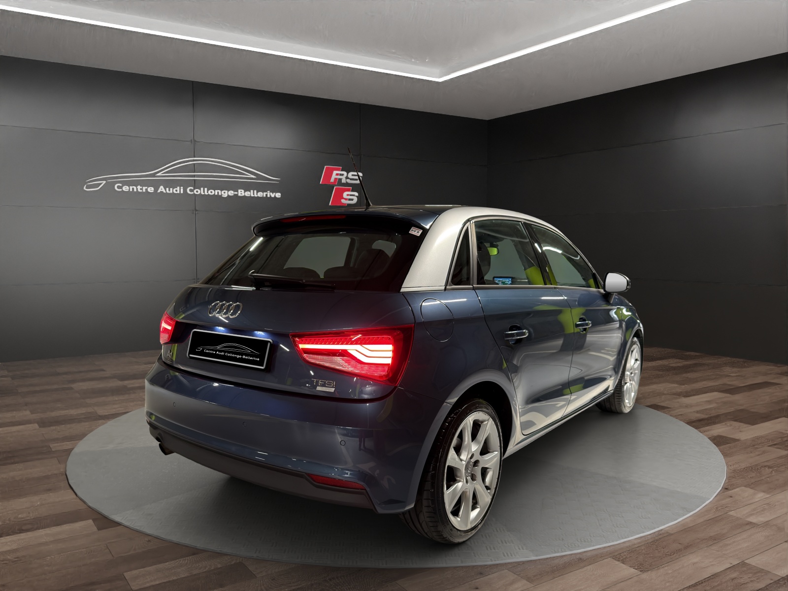 AUDI A1 Sportback 1.0 TFSI S-tronic-image-12