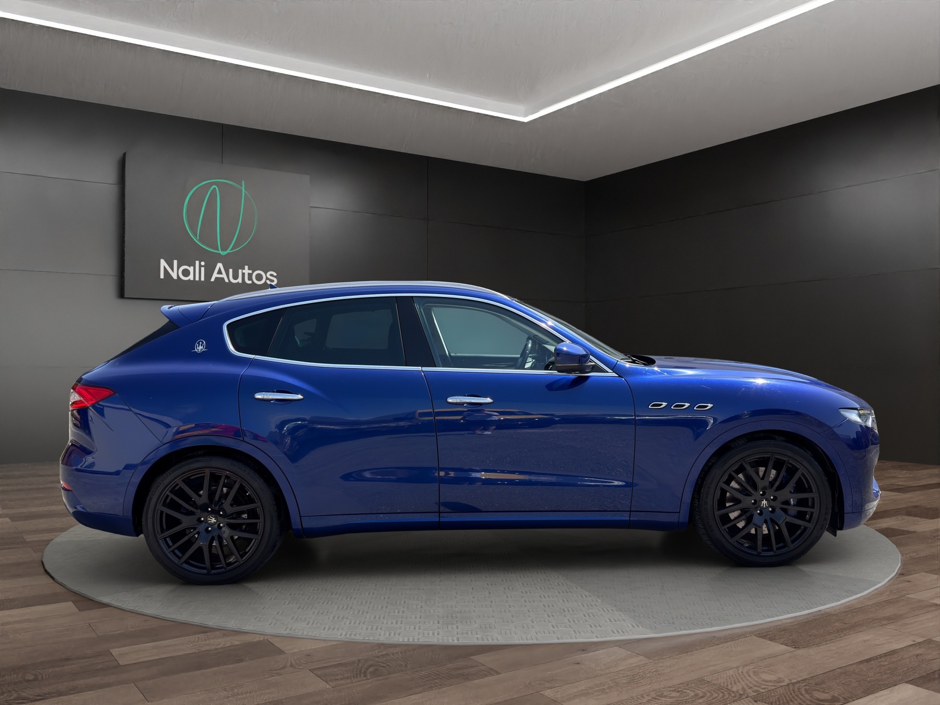 MASERATI Levante S 3.0 V6 GranLusso Automatica-image-4