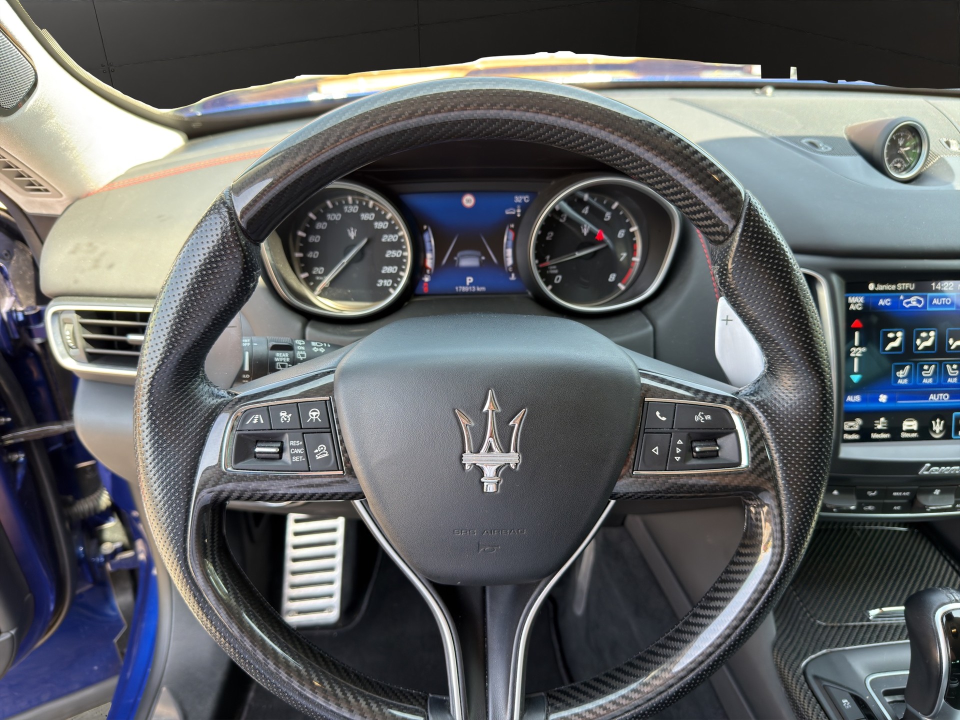 MASERATI Levante S 3.0 V6 GranLusso Automatica-image-15