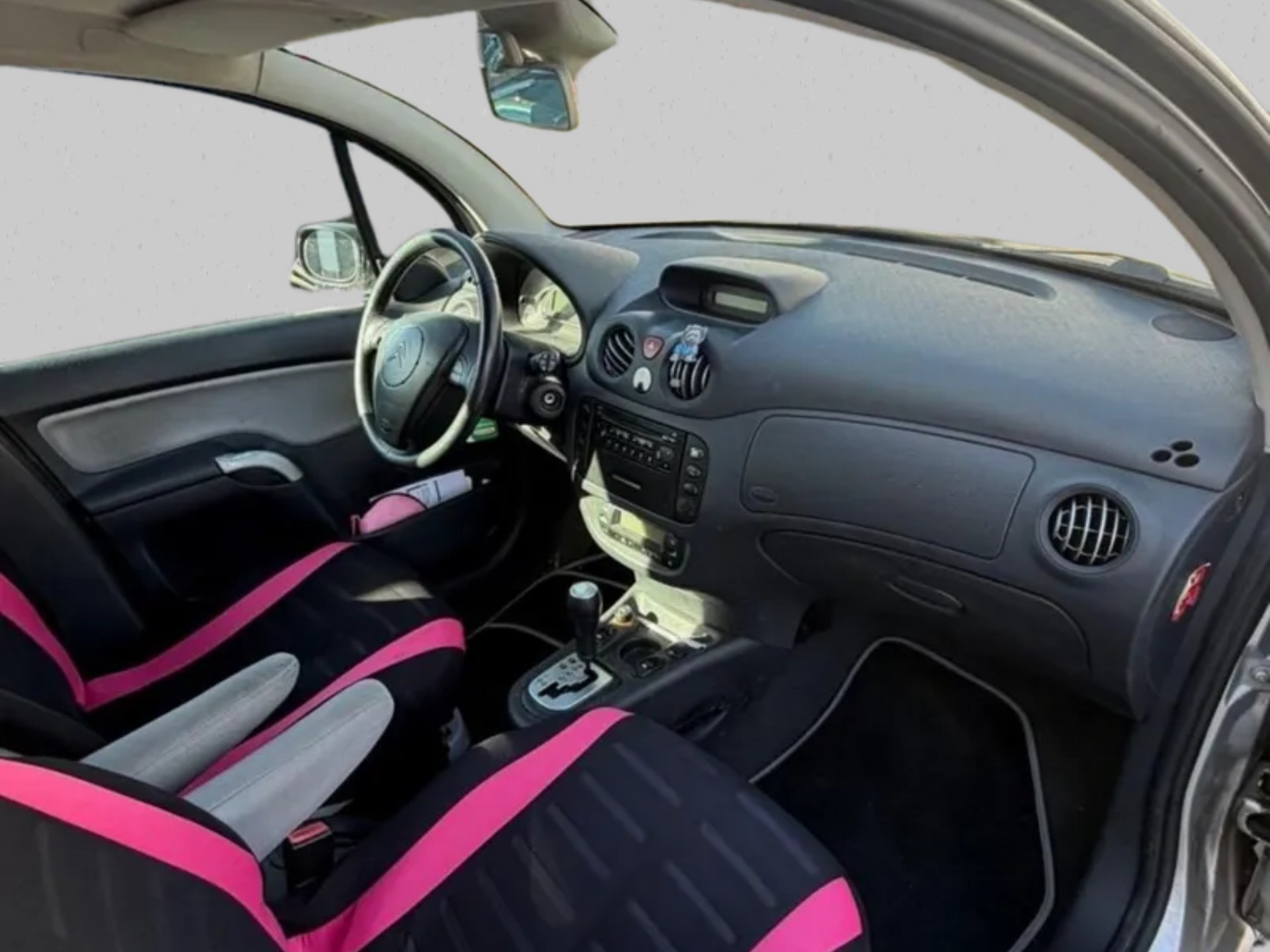 CITROEN C3 1.4i Automat-showroom-element-2