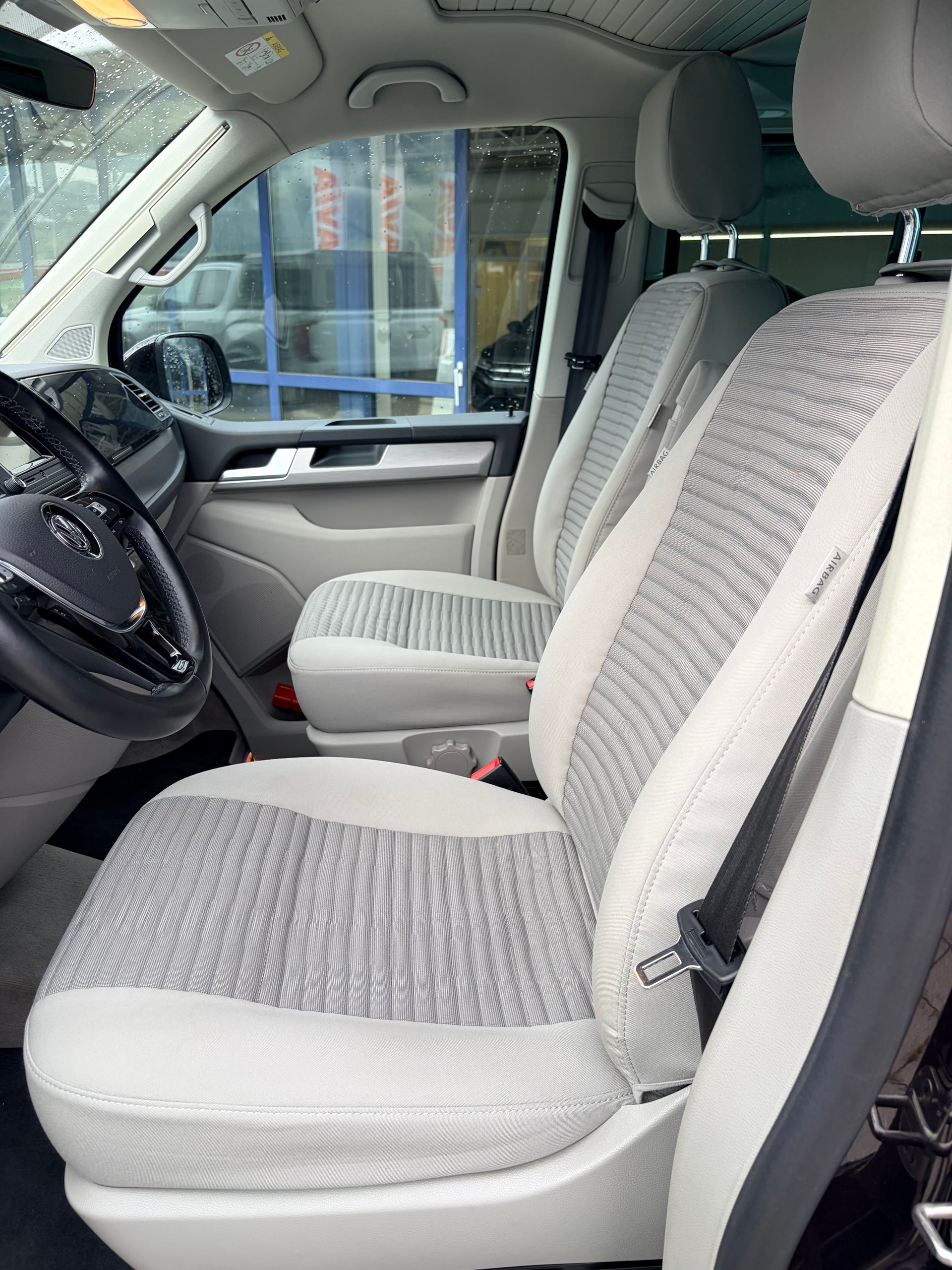 VW T6 California 3000 2.0 TDI 204 Ocean 4m-image-11
