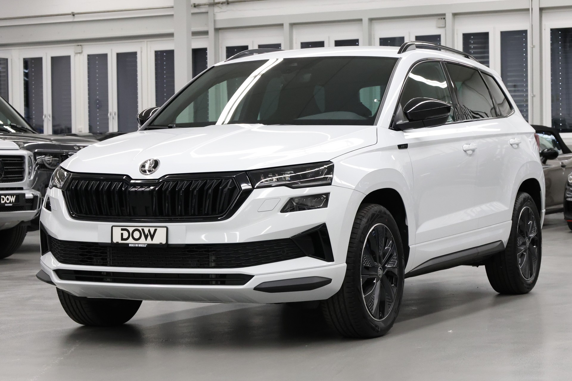 SKODA Karoq 1.5 TSI SportLine DSG-showroom-element-2