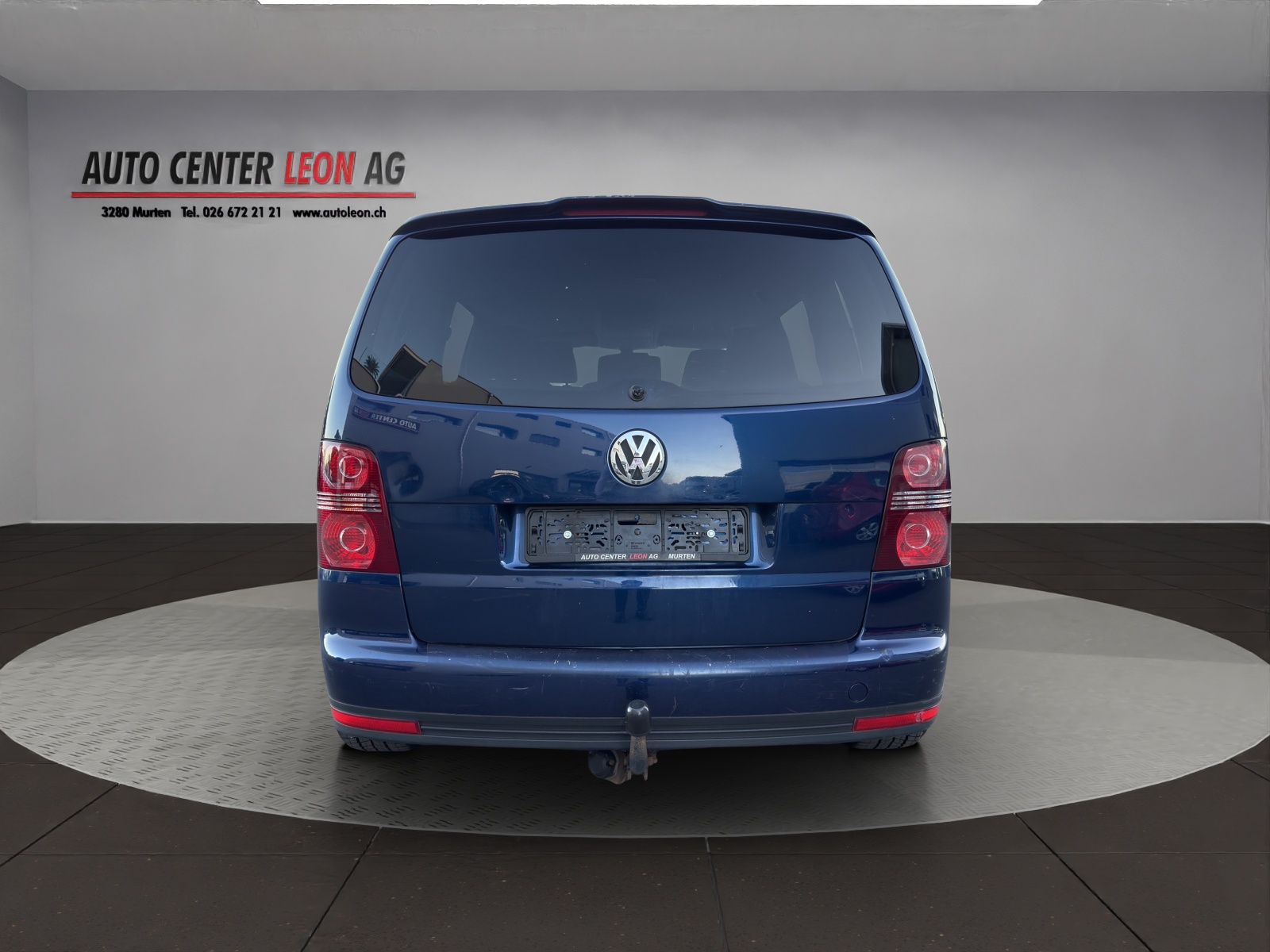 VW Touran 2.0 TDI Highline-image-4