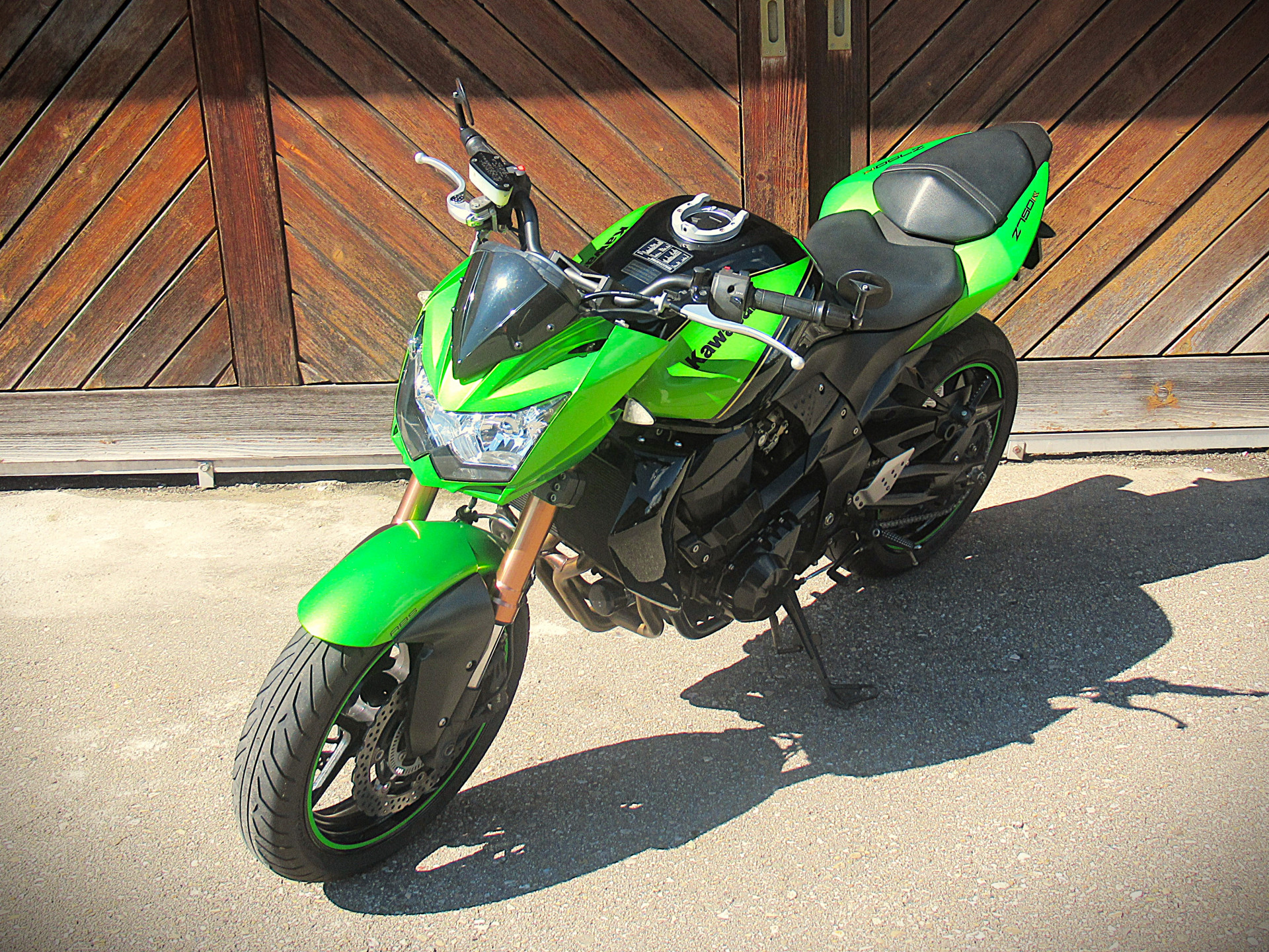 KAWASAKI Z 750 R-image-7