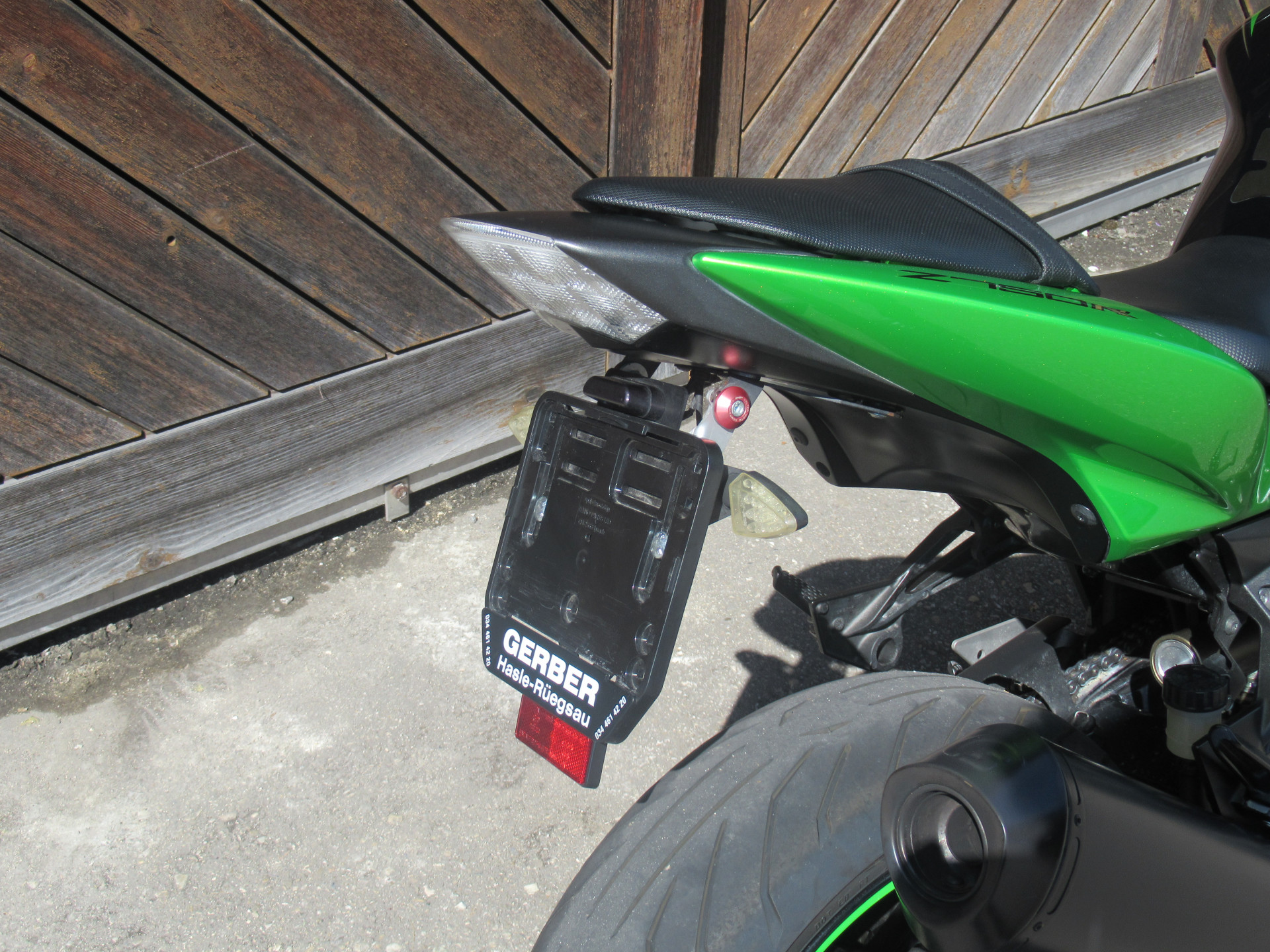 KAWASAKI Z 750 R-image-6