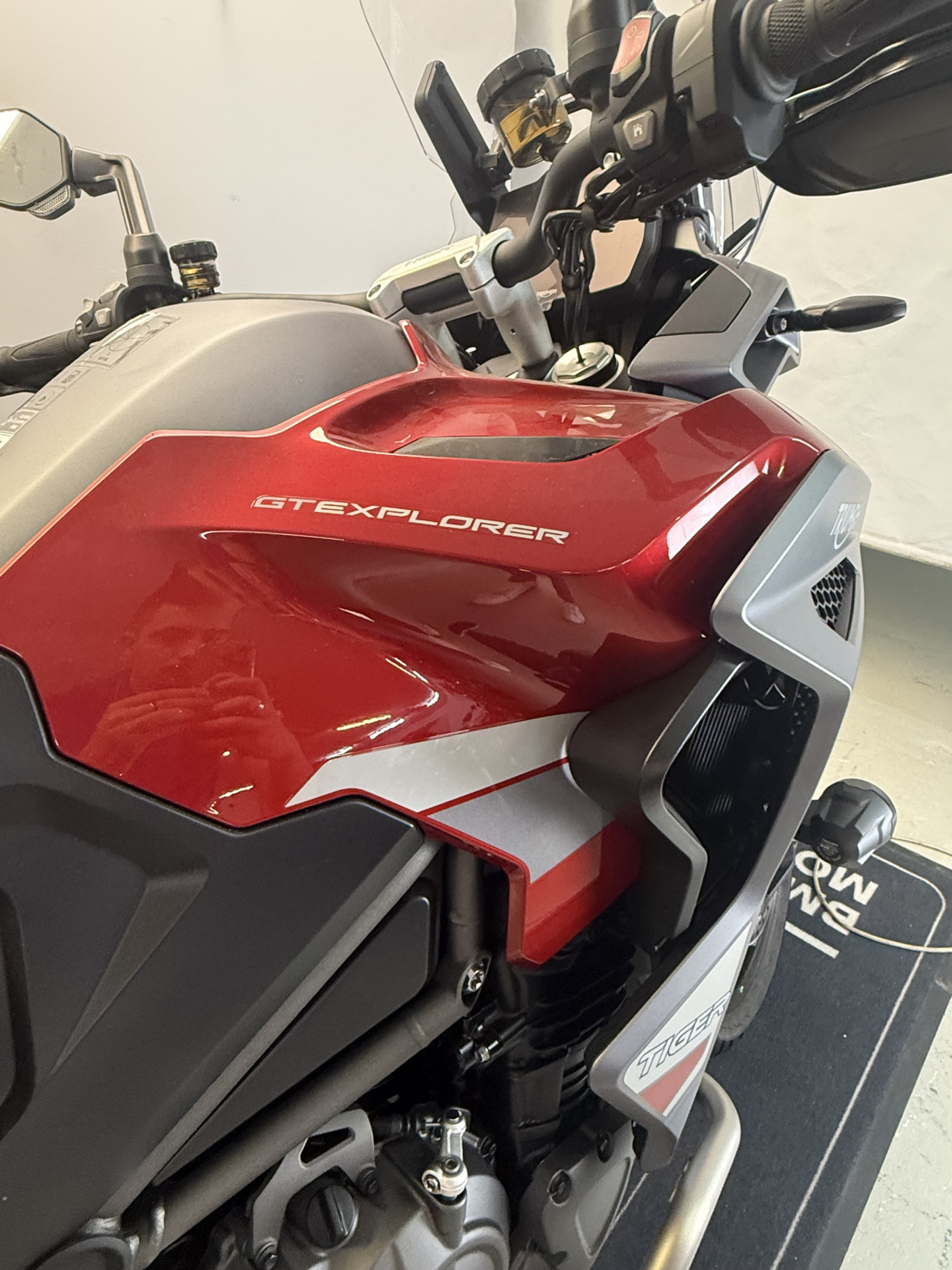 TRIUMPH Tiger 1200 GT Explorer-image-2