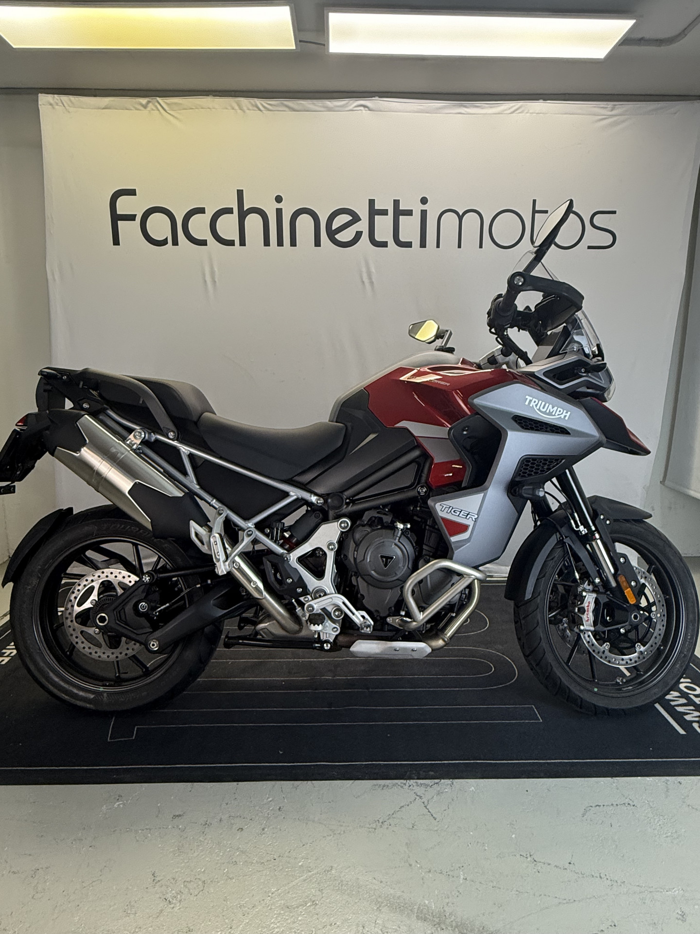 TRIUMPH Tiger 1200 GT Explorer-image-3