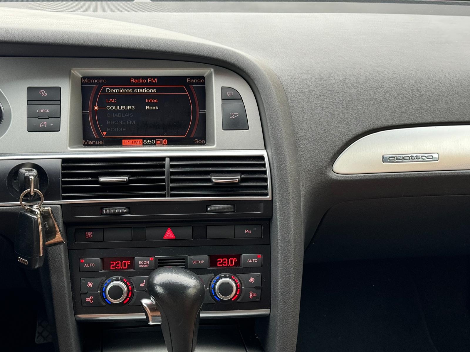 AUDI A6 Avant 3.0 V6 TDI quattro-image-13