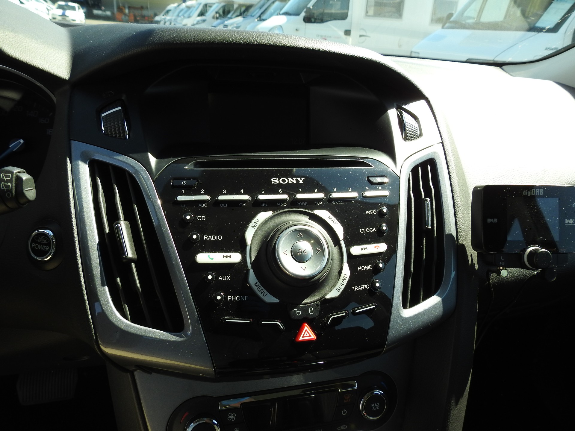 FORD Focus 2.0 TDCi Titanium PowerShift-image-20