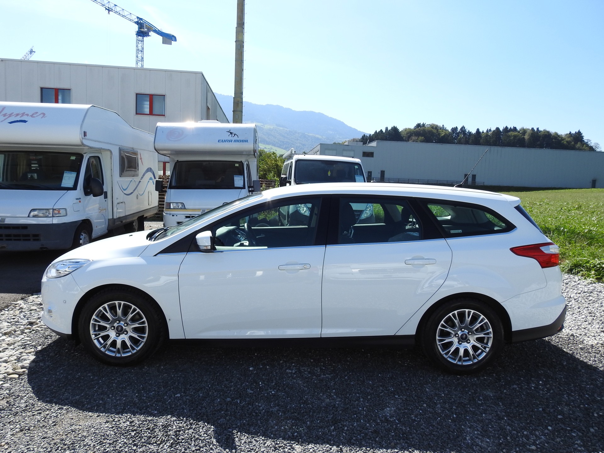 FORD Focus 2.0 TDCi Titanium PowerShift-showroom-element-2