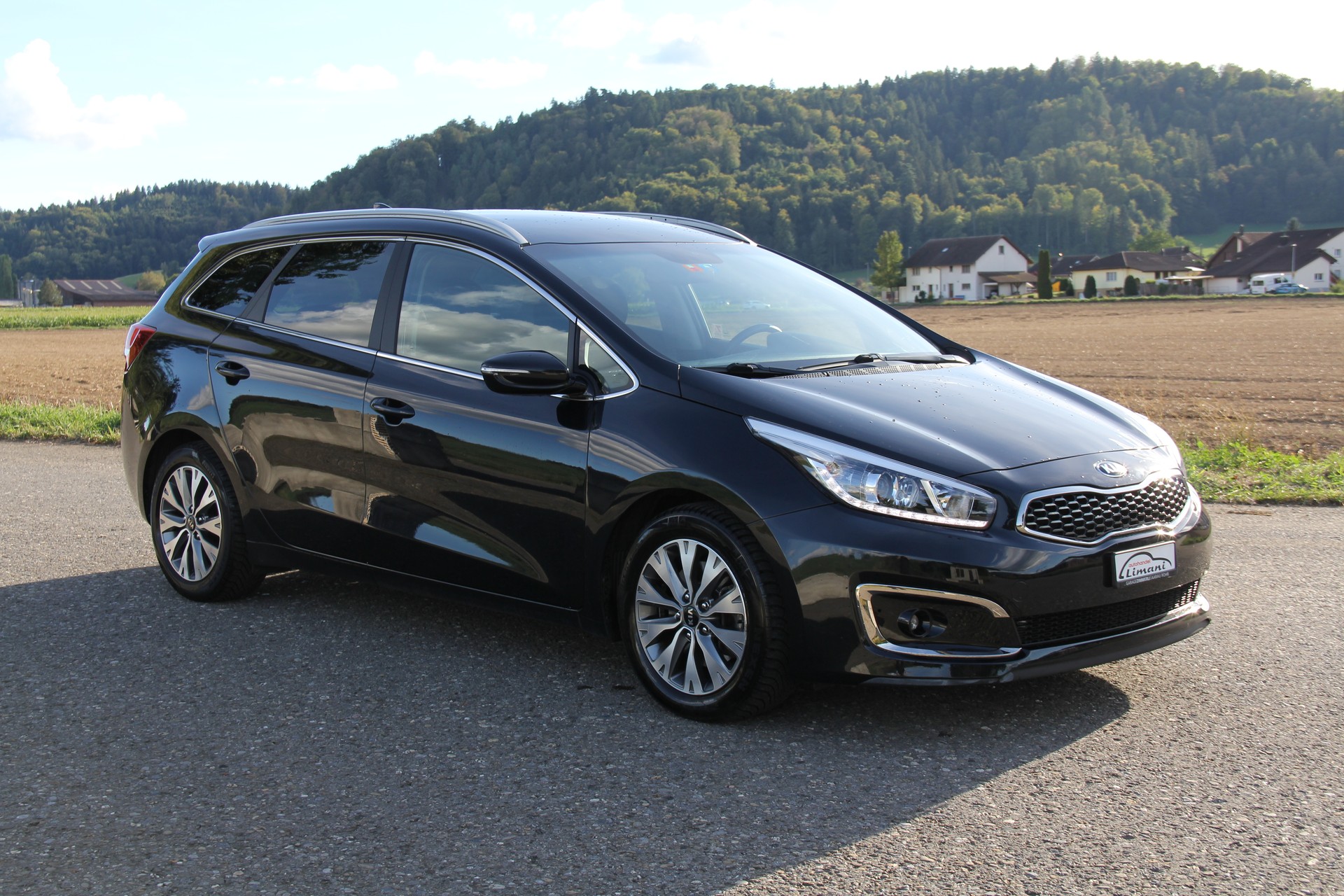 KIA Cee'd Sportswagon 1.6 GDi Style DCT-showroom-element-2