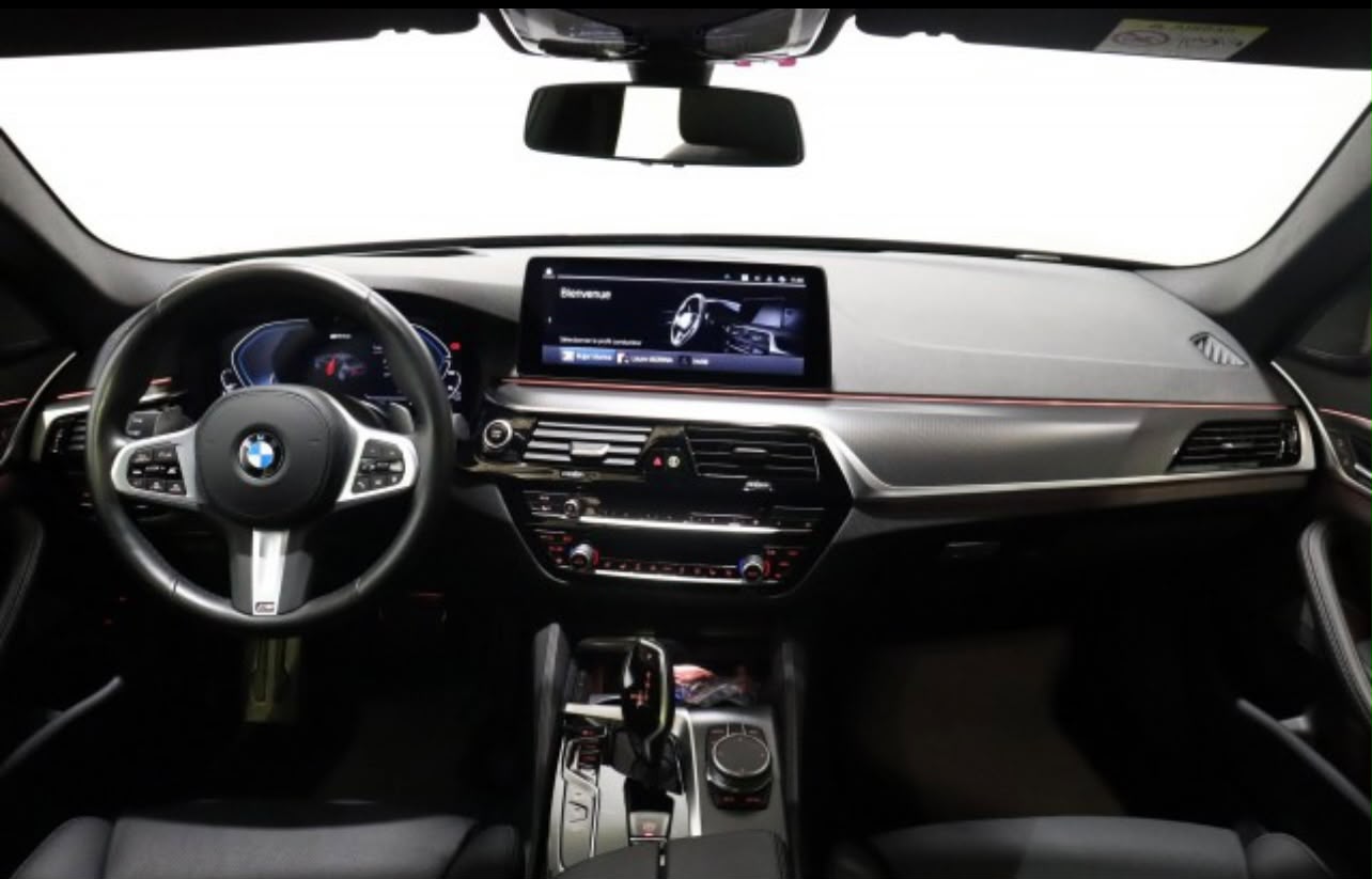 BMW 530e xDrive Pure M sport Steptronic-image-5