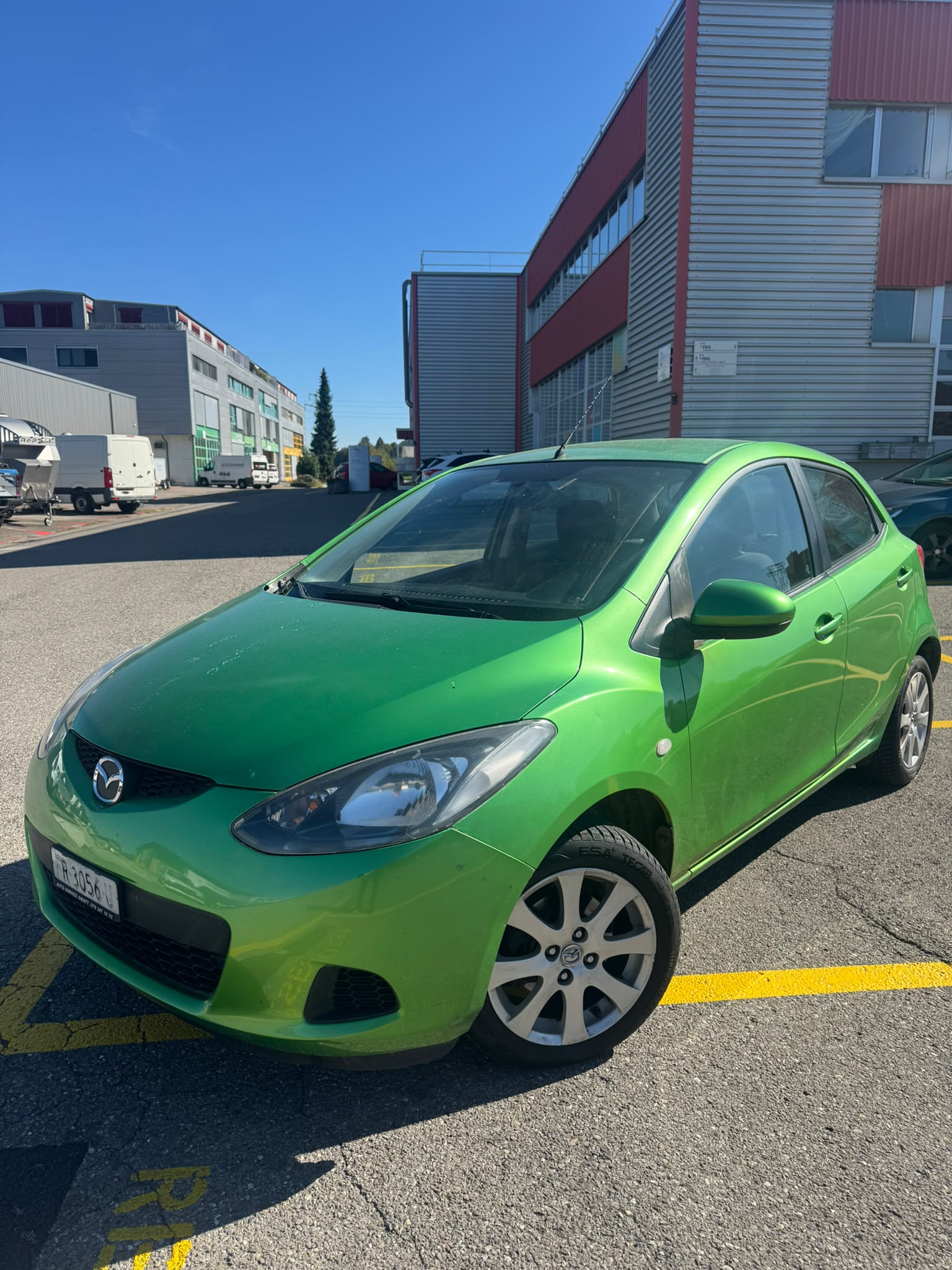 MAZDA 2 1.3i 16V Exclusive
