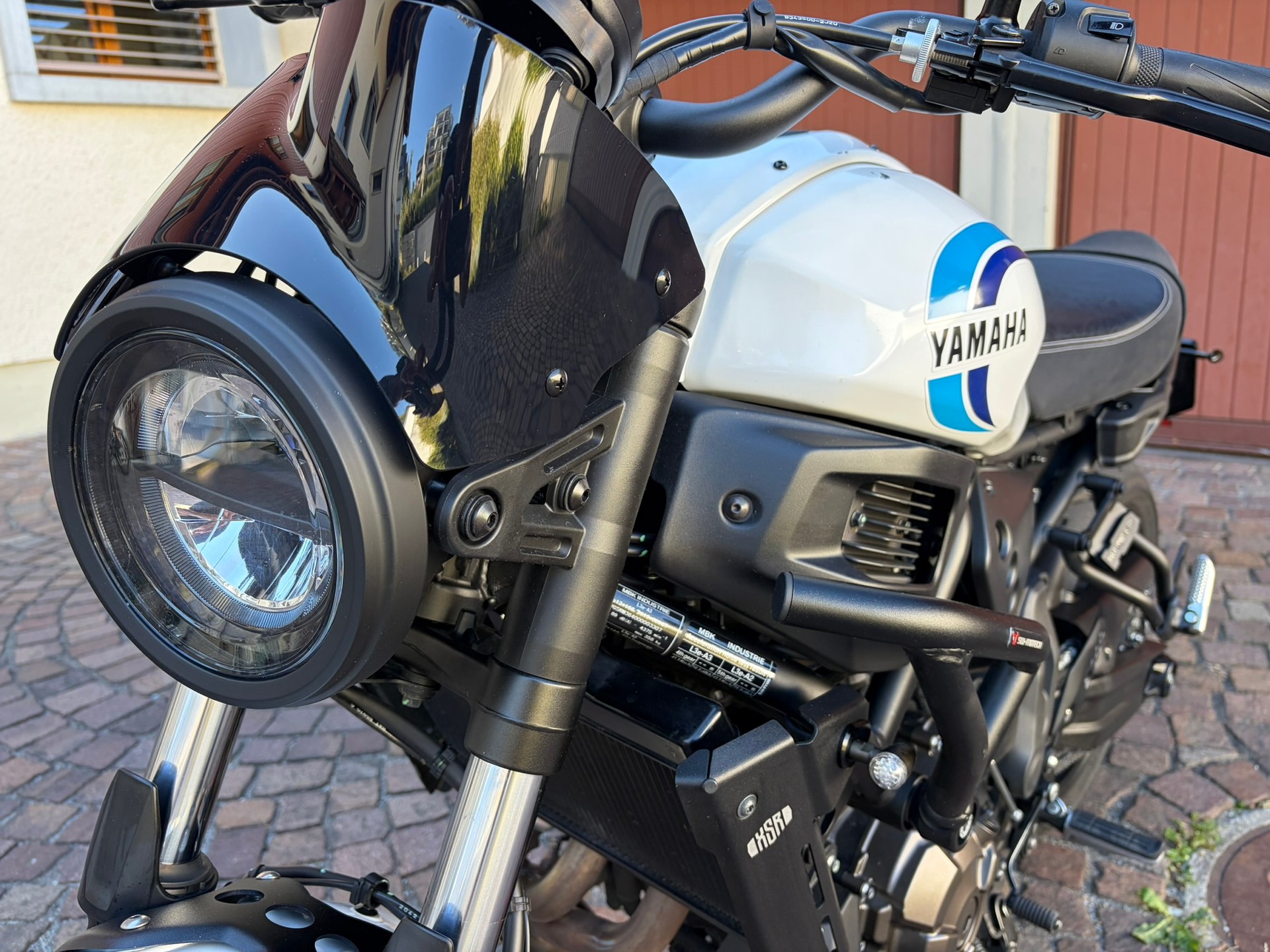 YAMAHA XSR 700-image-10