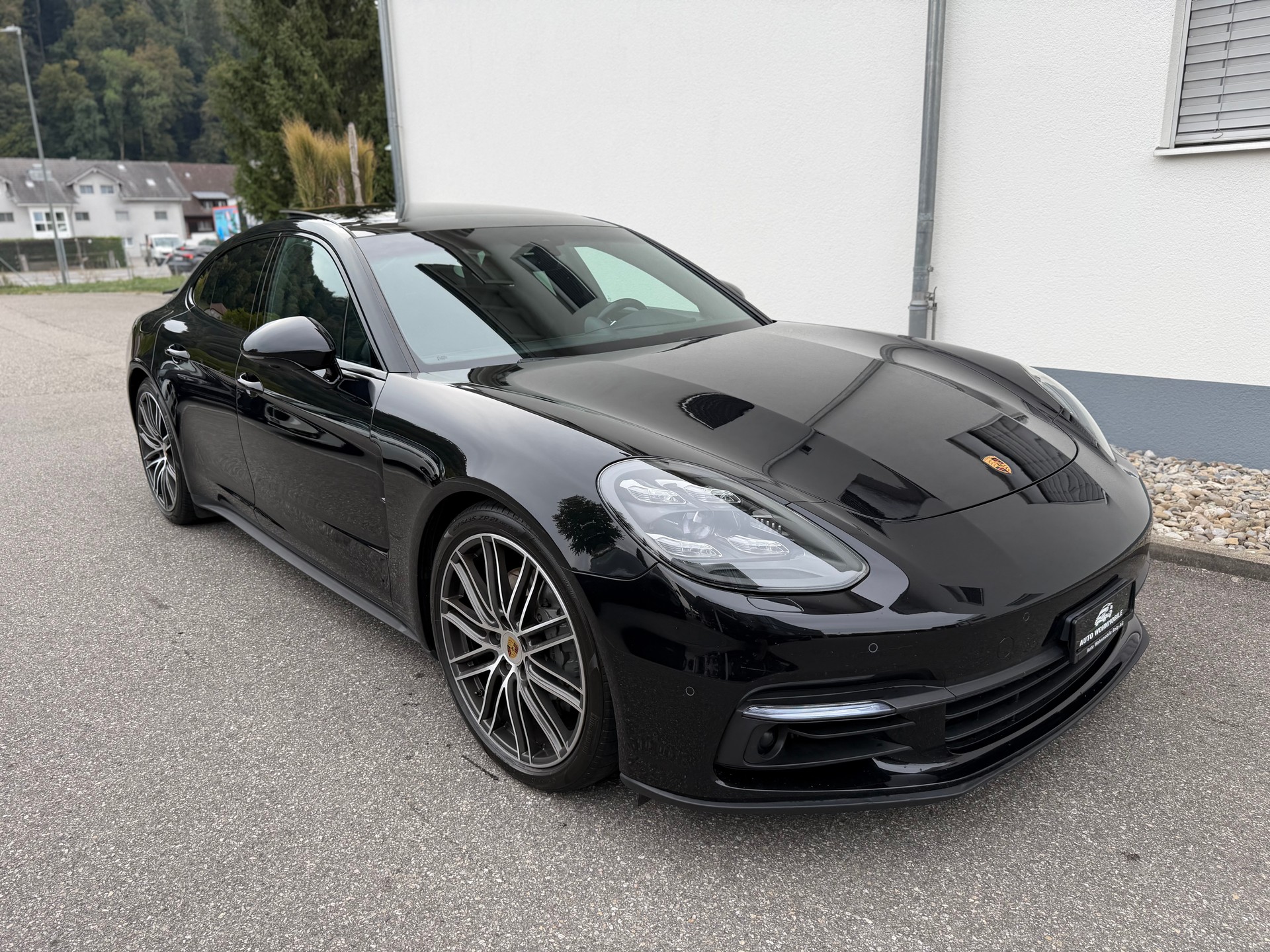 PORSCHE Panamera 4S PDK-showroom-element-2