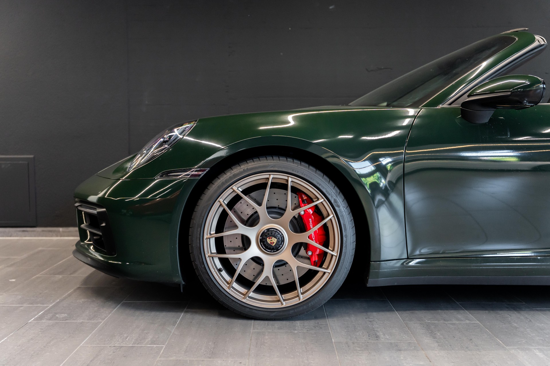 PORSCHE 911 Targa 4 GTS PDK / Porsche Approved / 8 Fach berädert uvm...-image-3
