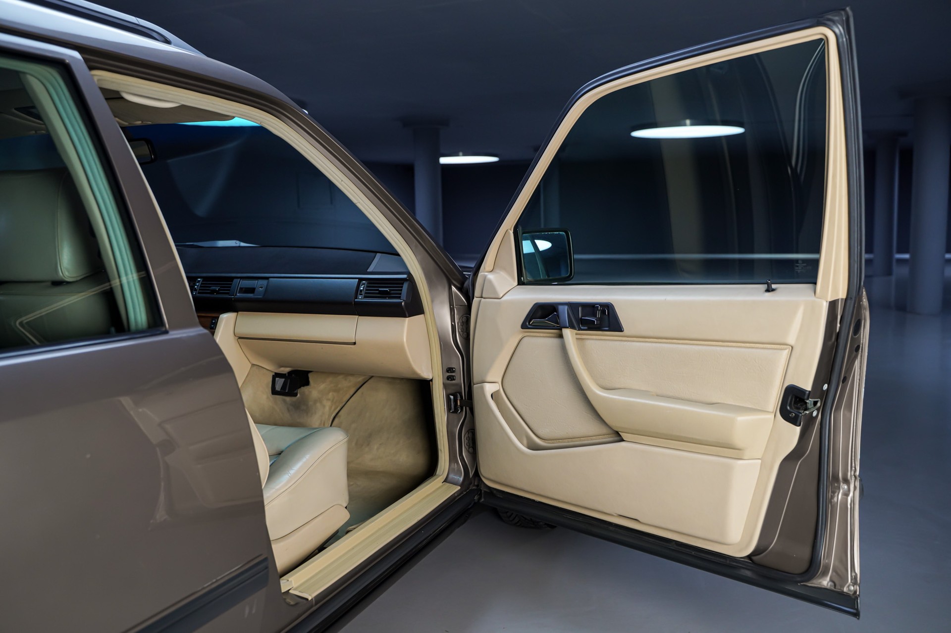MERCEDES-BENZ 300 TE 4-Matic-image-21