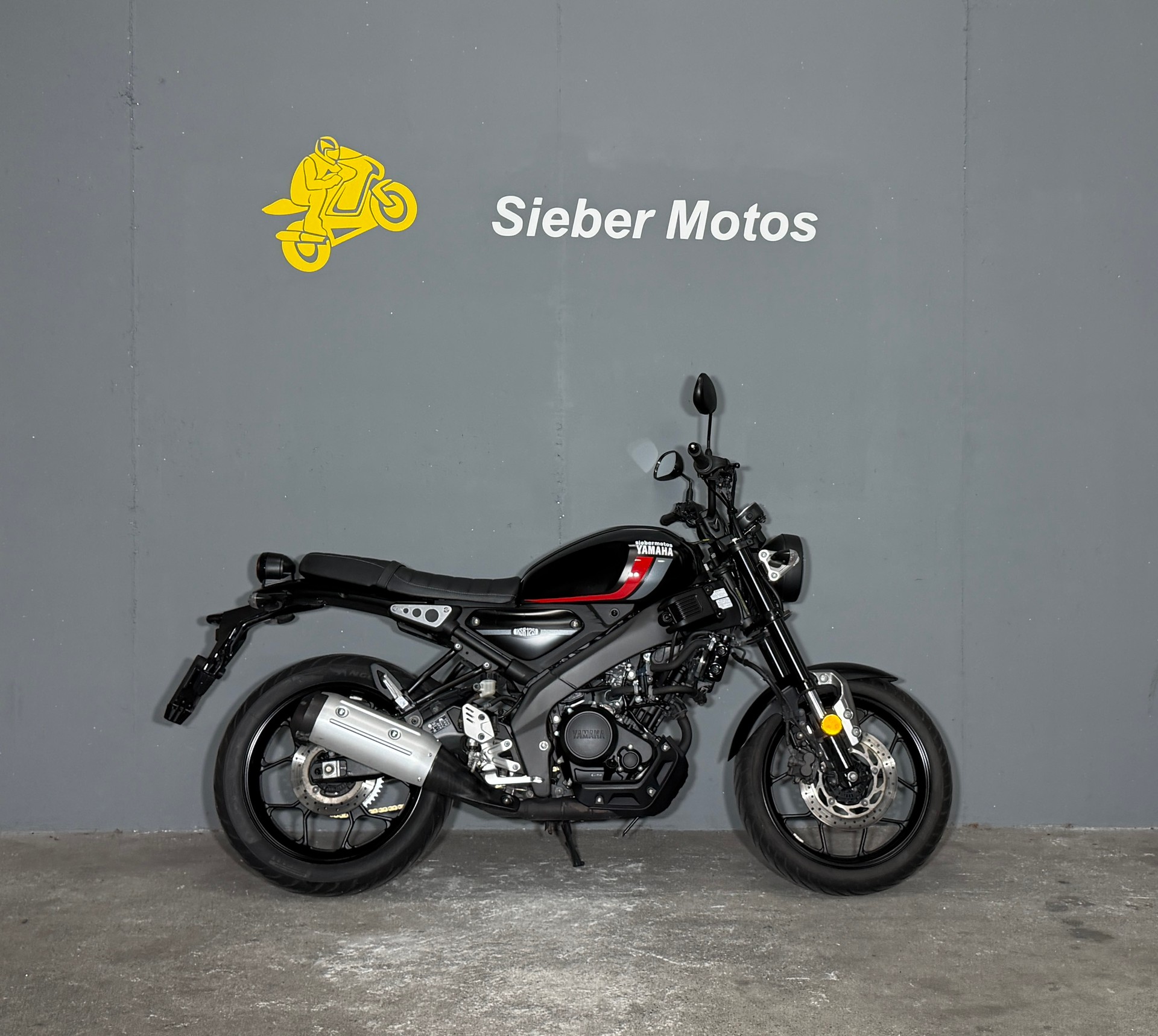 YAMAHA XSR 125-image-0