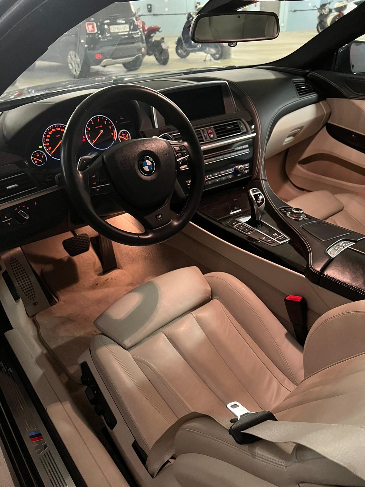BMW 650i Coupé xDrive-image-1
