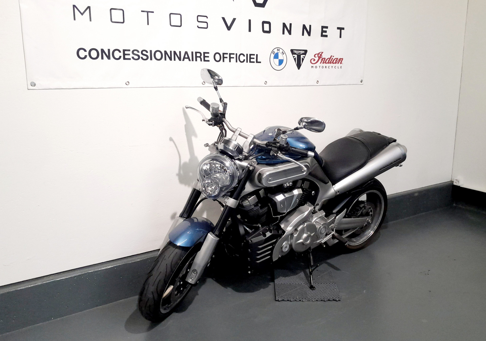 YAMAHA MT-01-image-4