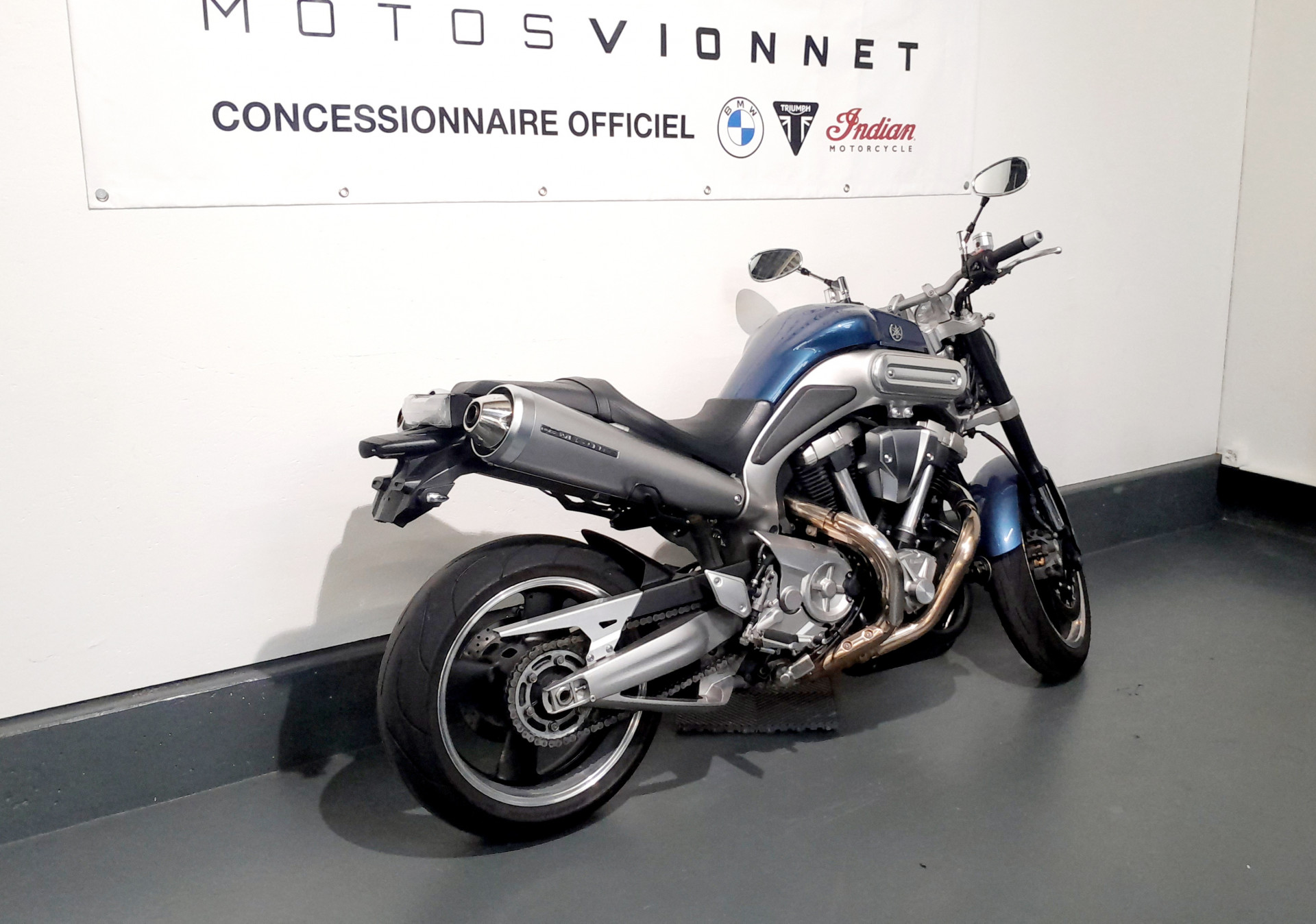 YAMAHA MT-01-image-2