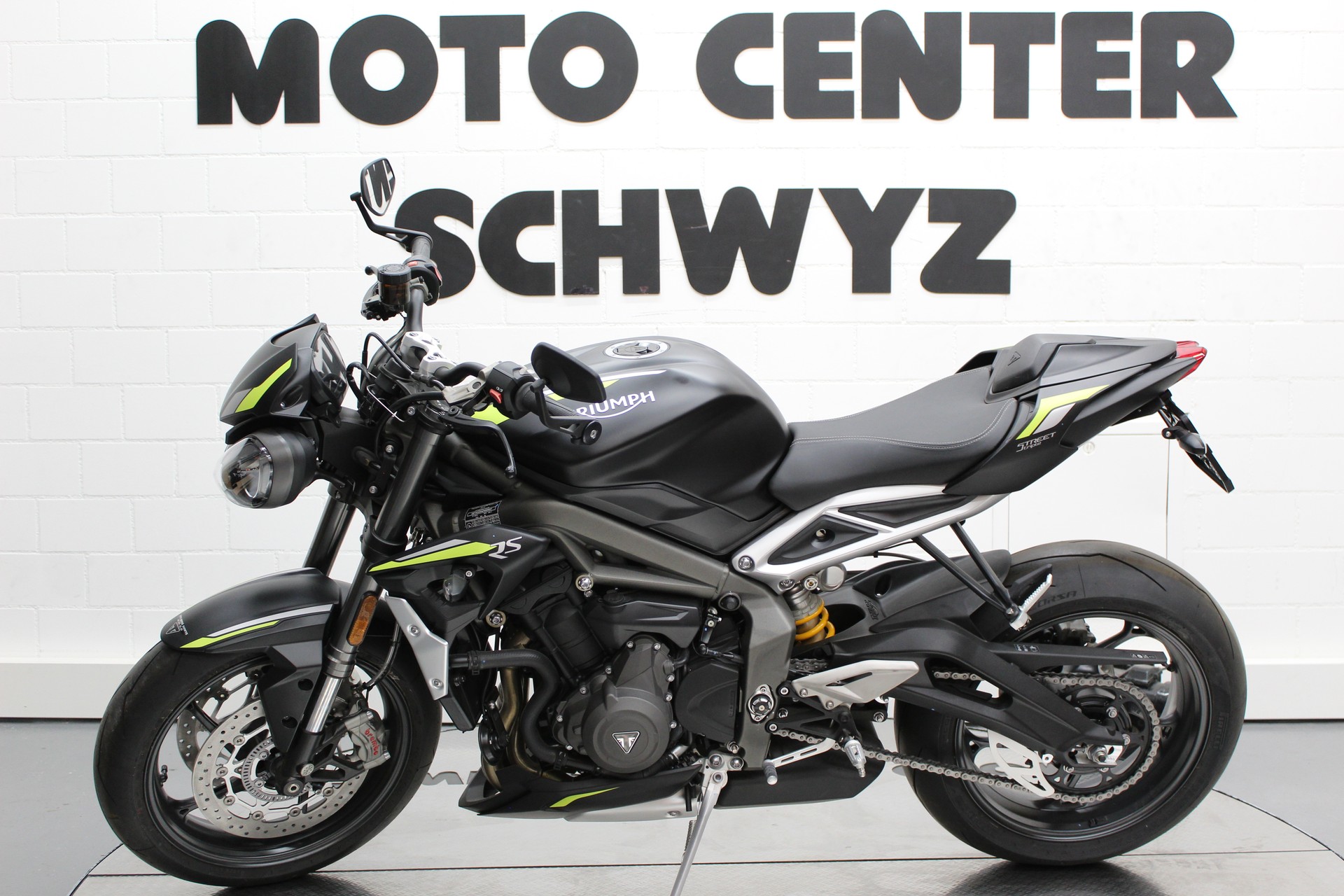 TRIUMPH Street Triple 765 RS-showroom-element-3