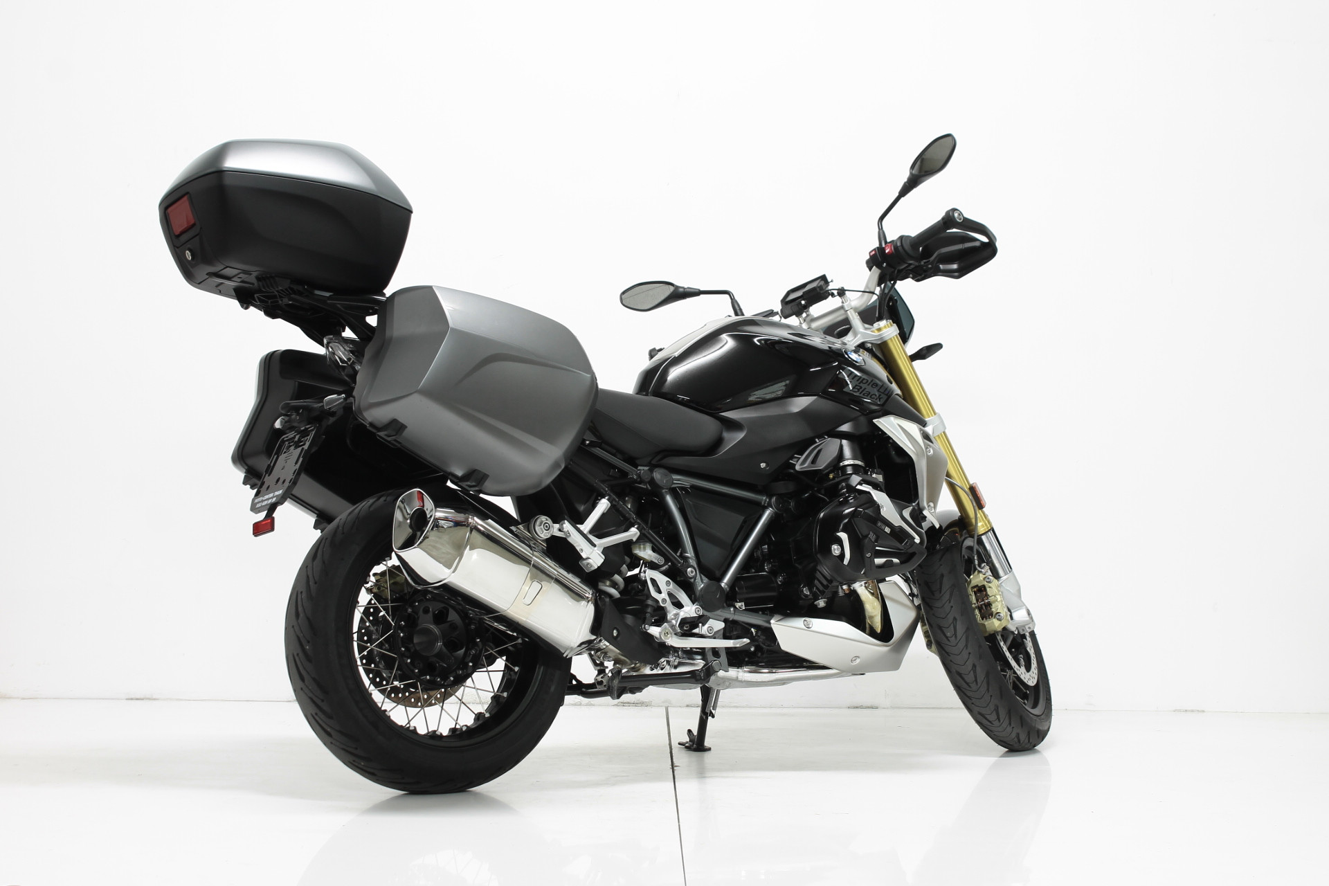 BMW R 1250 R Triple Black-image-3