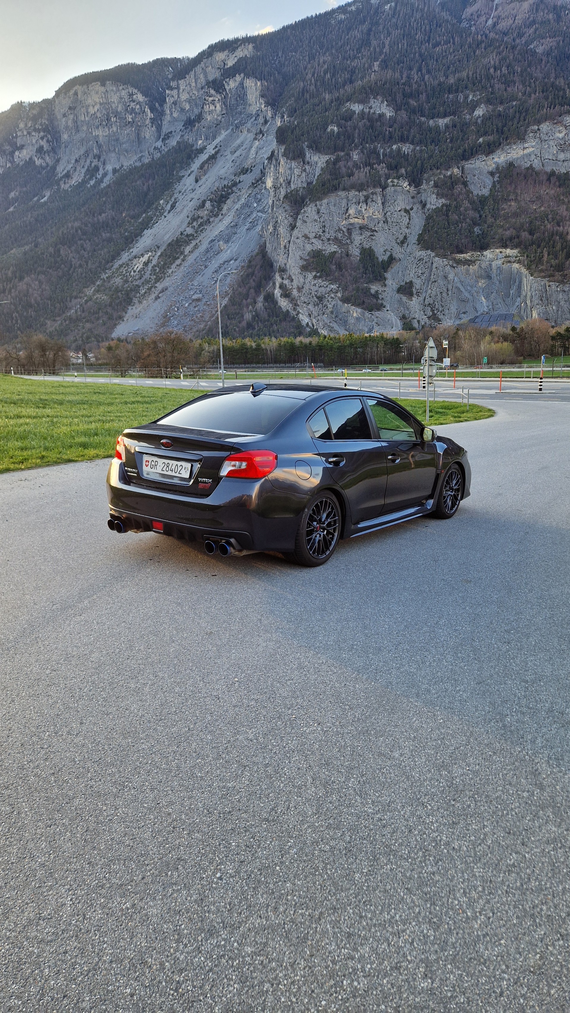SUBARU WRX 2.5 Turbo 4WD STI Luxury S-image-5