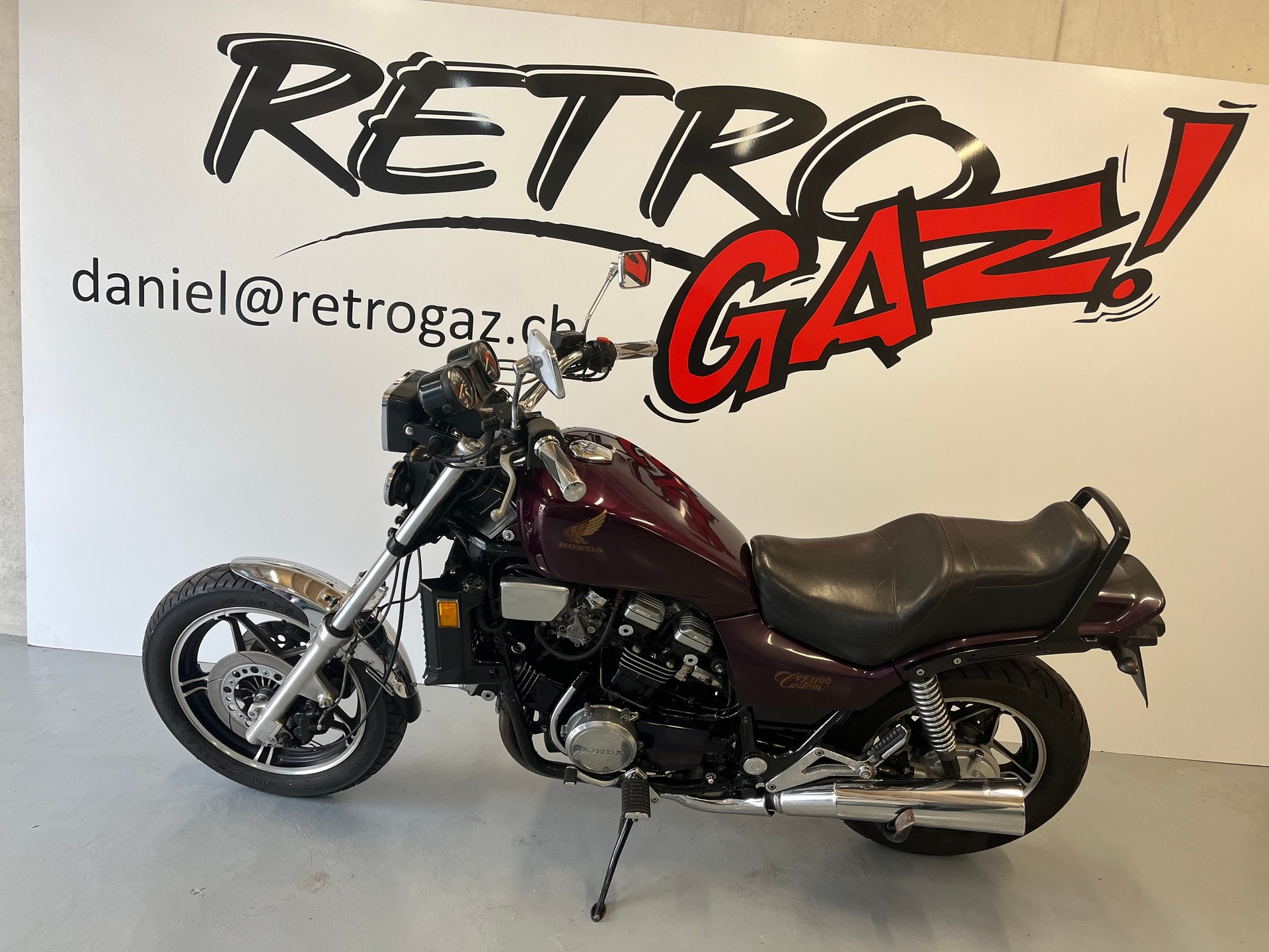 HONDA VF 1100 C E-image-1