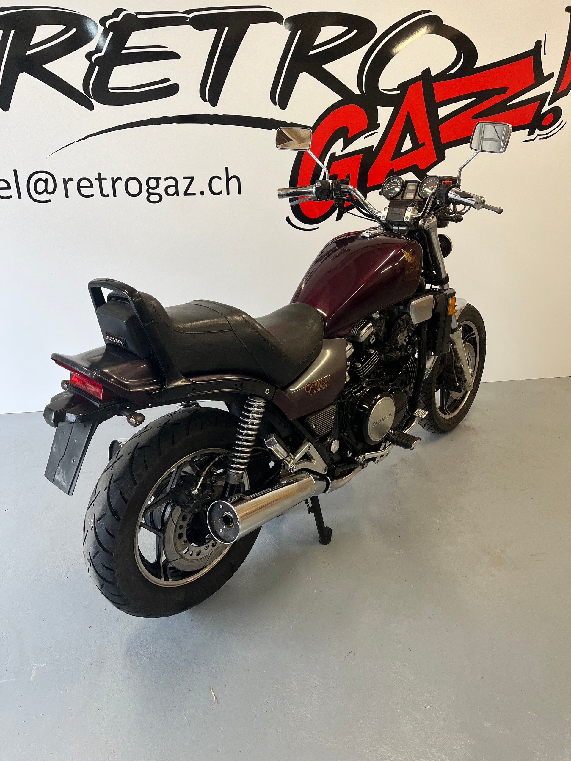 HONDA VF 1100 C E-image-4