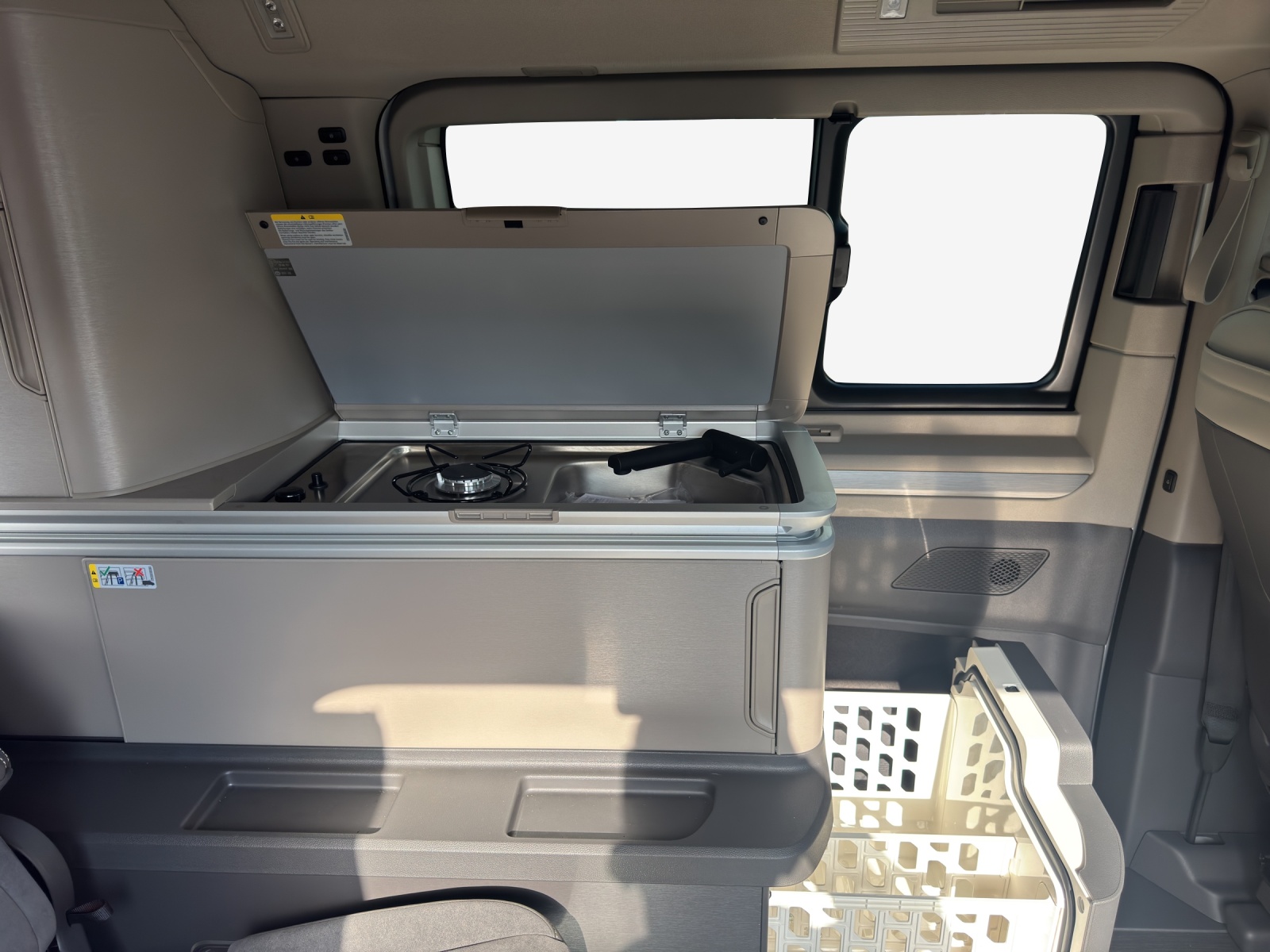 VW California eHybrid Ocean 4Motion-image-15