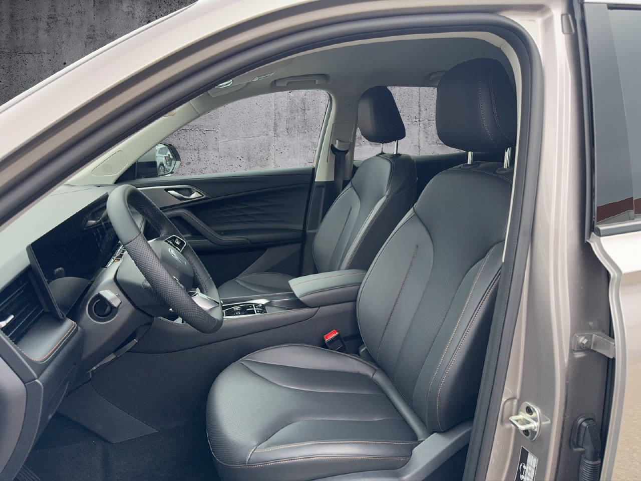 MG HS 1.5 Vti-Tech Luxury-image-4