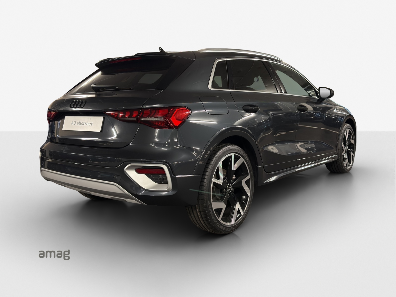 AUDI A3 allstreet 35 TFSI Attraction S-tronic-image-4