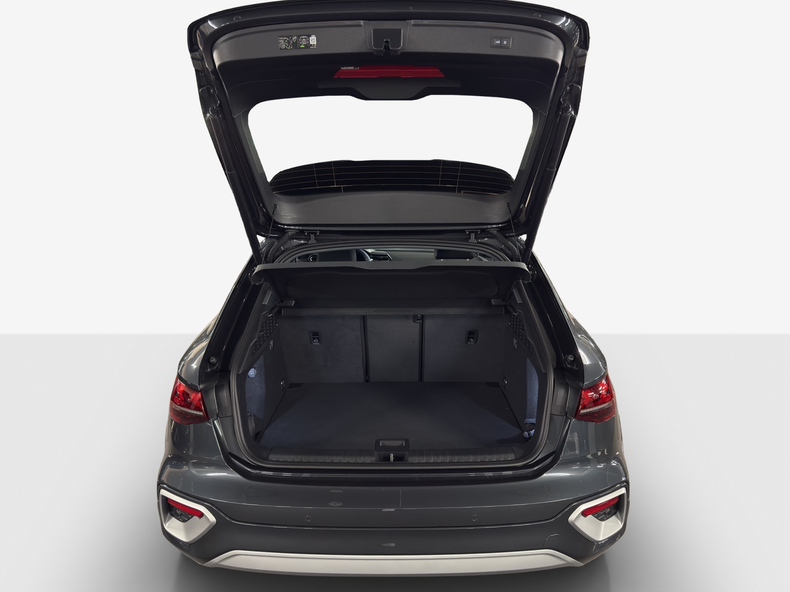 AUDI A3 allstreet 35 TFSI Attraction S-tronic-image-12