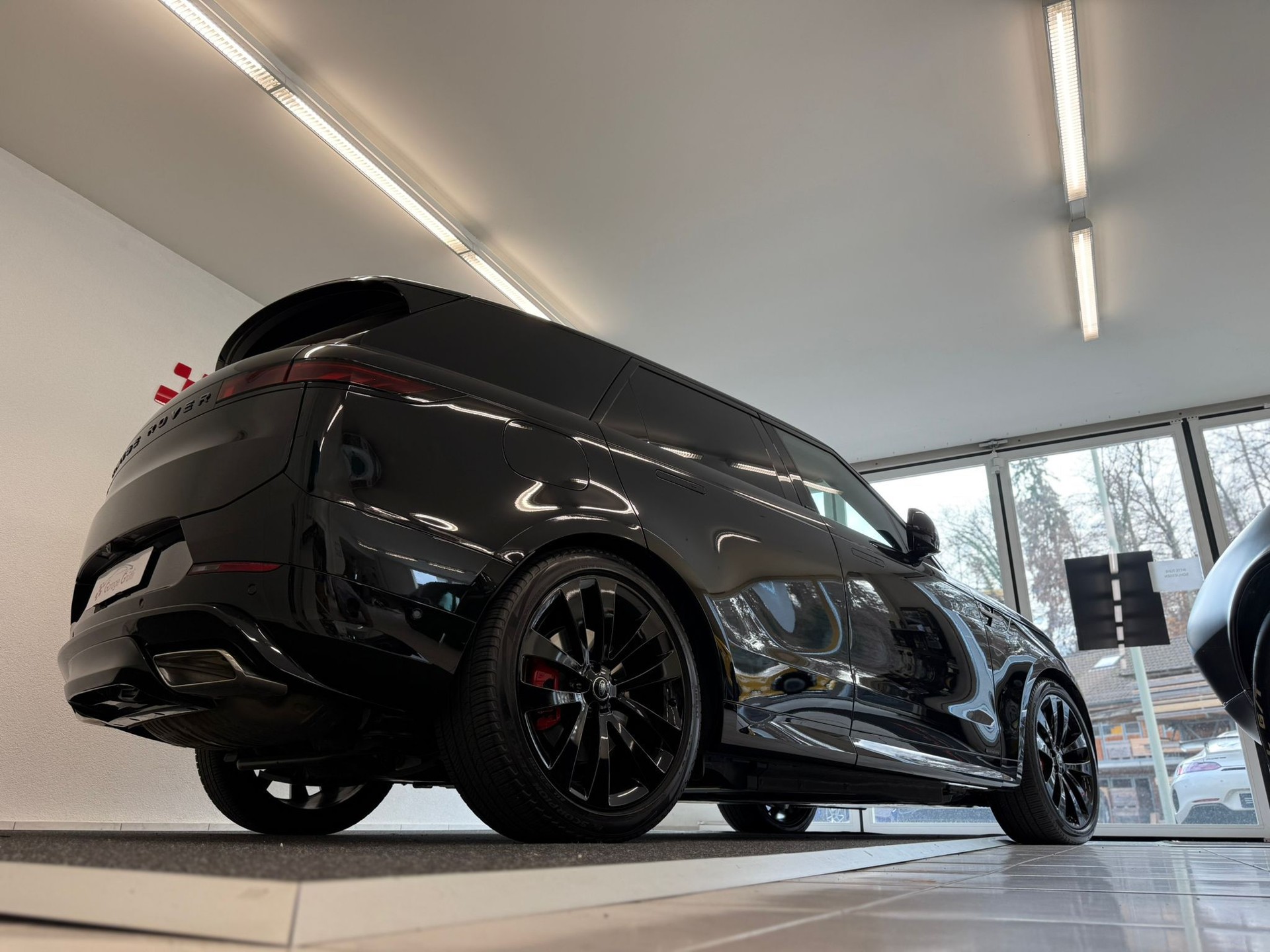 LAND ROVER Range Rover Sport P550e 3.0 Si6 PHEV Autobiography Automatic-image-4